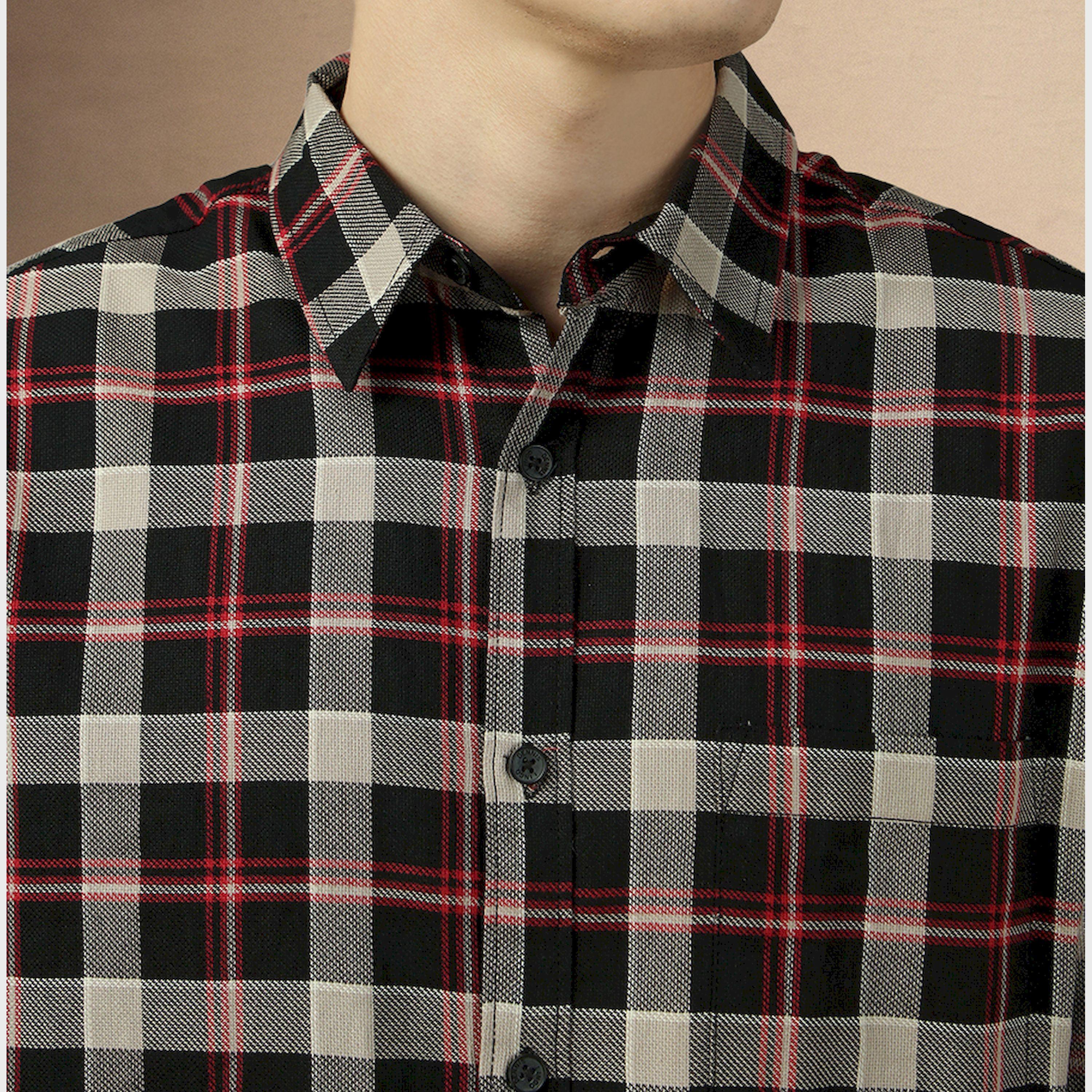 Dennis Lingo X Styli Checked Relaxed Fit Spread Collar Curved Hem Shirt-men-clothing-shirts-image-4