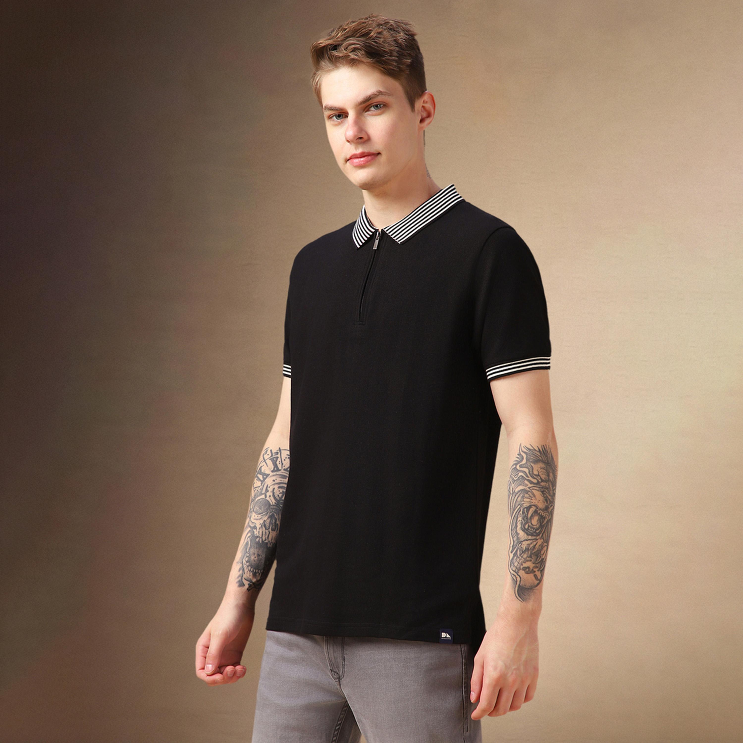 Dennis Lingo X Styli Regular Fit Polo Collar T-Shirt With Zipper Detail-men-clothing-tshirtsandpolos-tshirts-image-2