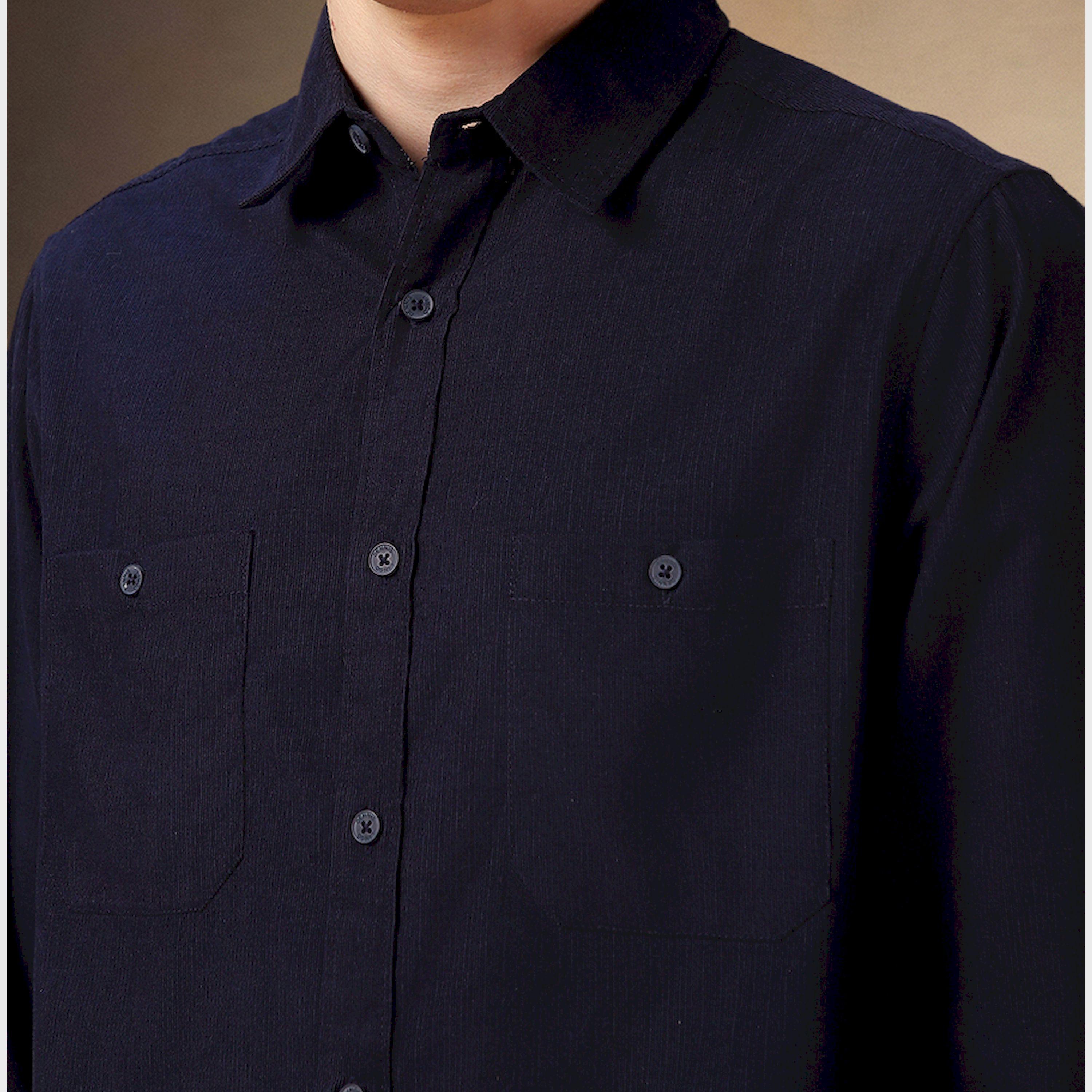 Dennis Lingo X Styli Solid Relaxed Fit Spread Collar Curved Hem Shirt-men-clothing-shirts-image-4