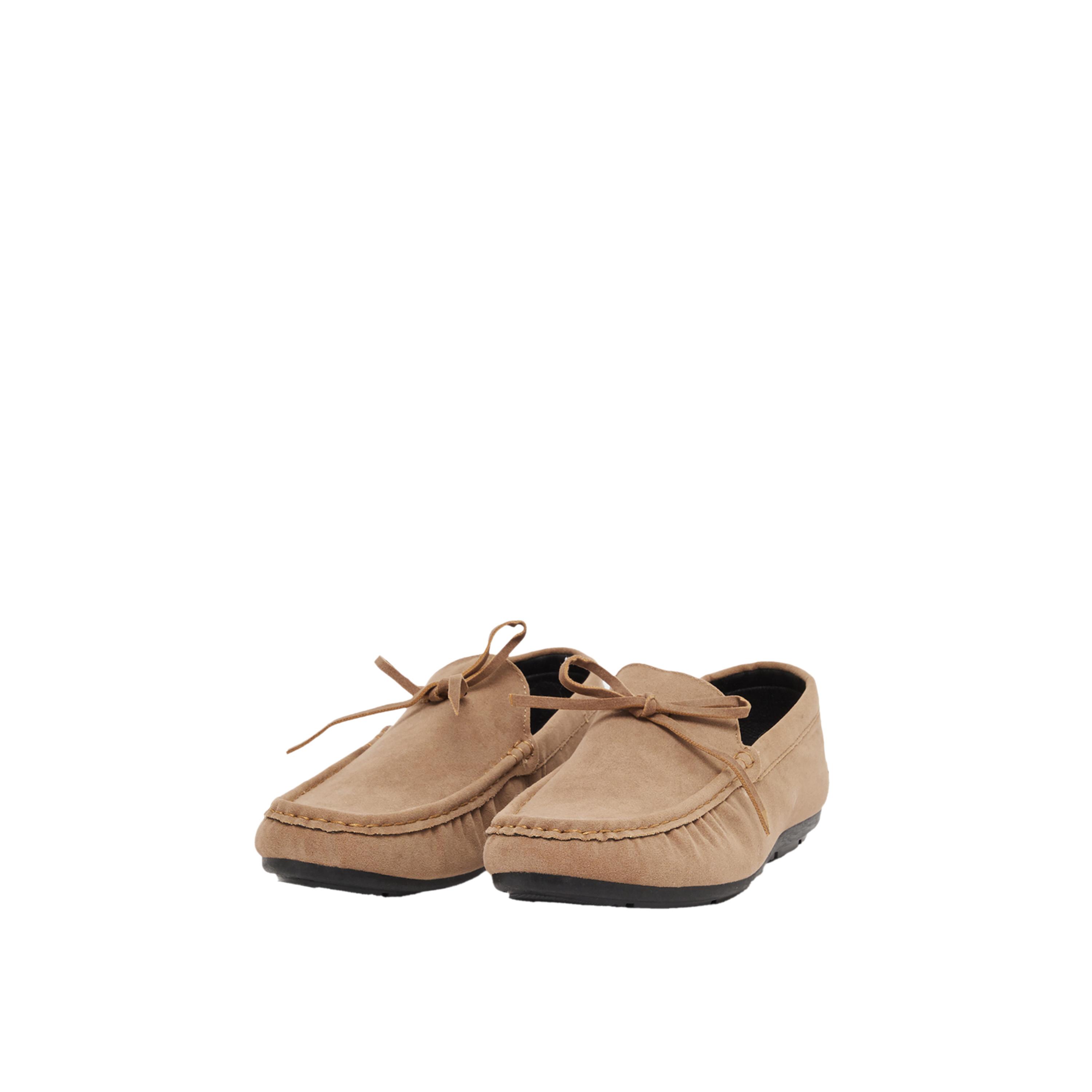 ستايلي -  حذاء سهل الارتداء بنقشة فيونكة-men-shoes-loafersandmoccasins-image-2