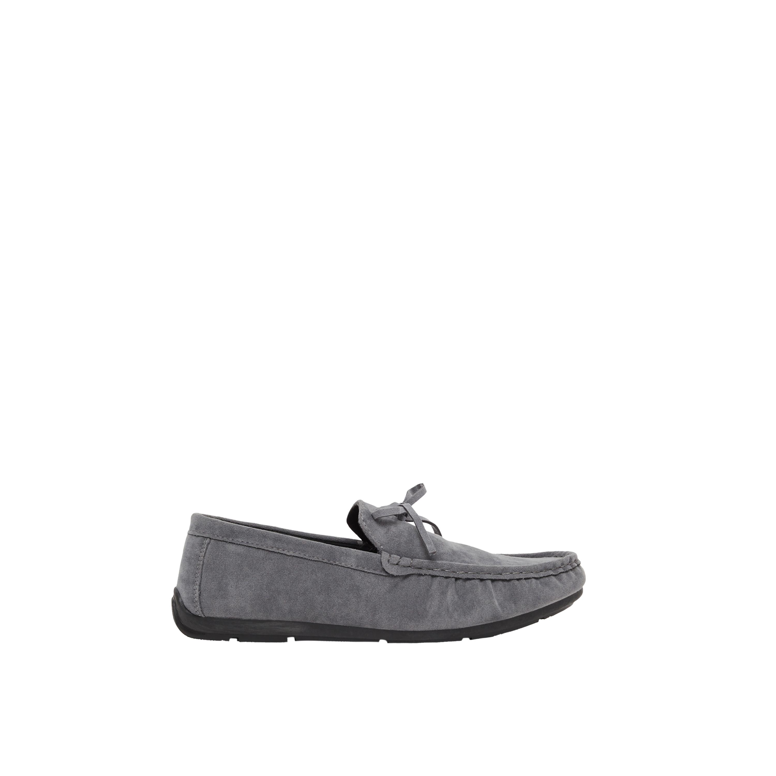 ستايلي -  حذاء سهل الارتداء بنقشة فيونكة-men-shoes-loafersandmoccasins-image-1