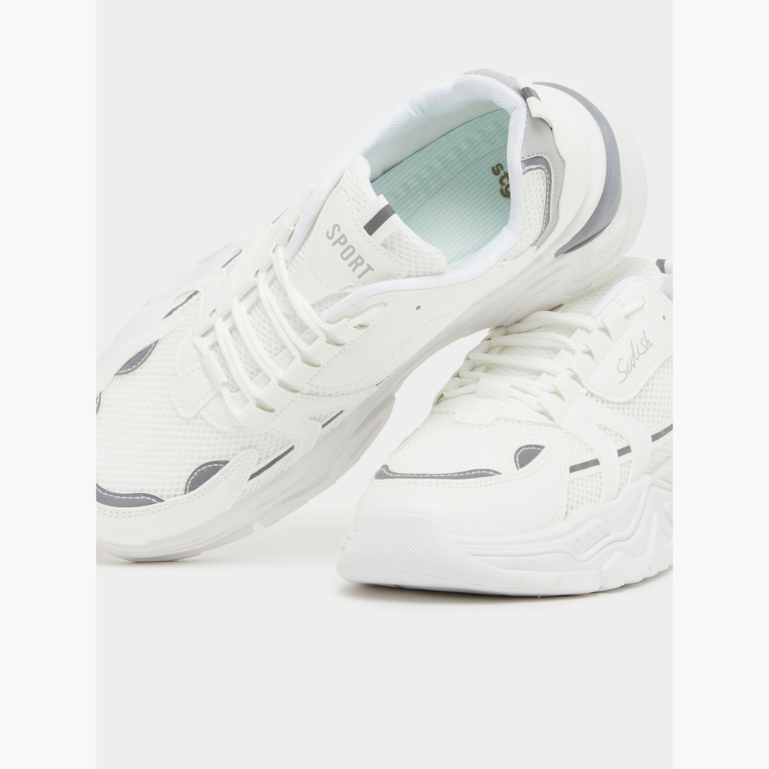 ستايلي - حذاء رياضي نويل بنعل سميك وألوان متباينة ورباط-men-shoes-sneakers-image-3