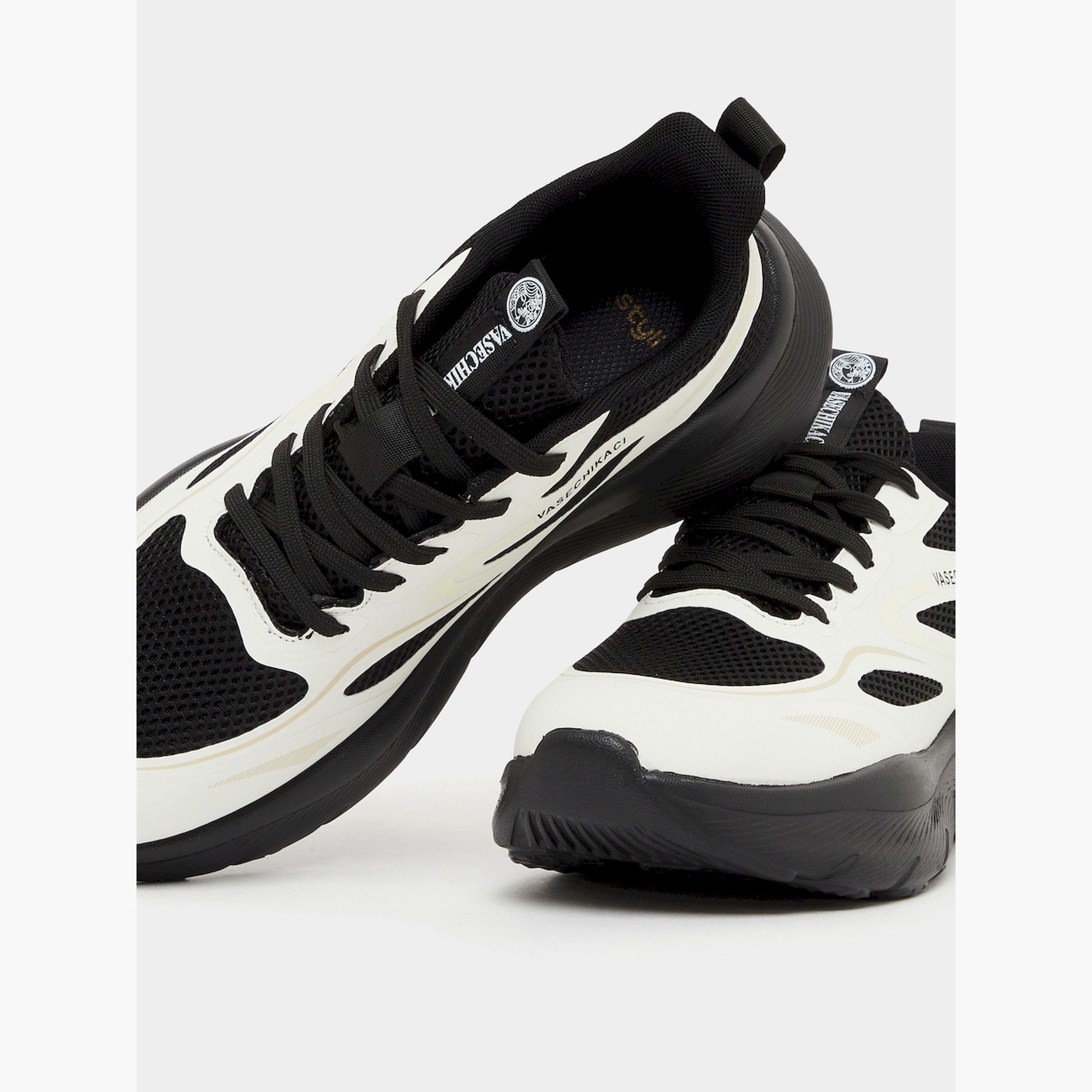 ستايلي - حذاء رياضي نويل بنعل سميك وألوان متباينة ورباط-men-shoes-sneakers-image-3