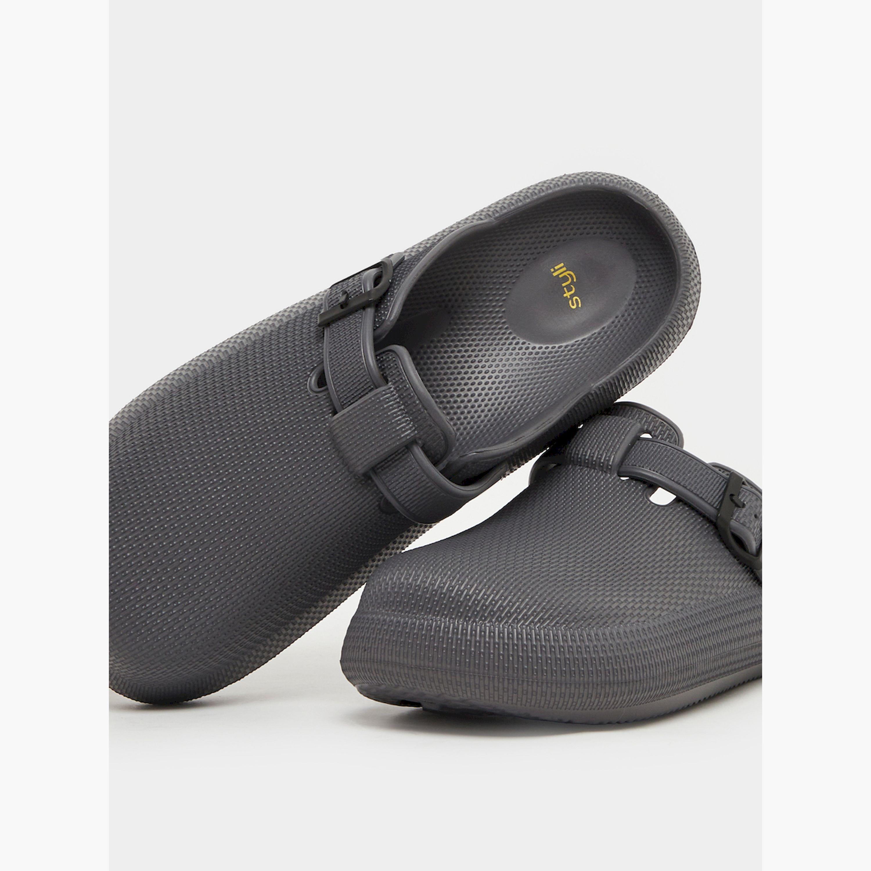 ستايلي -  صندل سهل الارتداء مزين بإبزيم-men-shoes-sandals-image-3