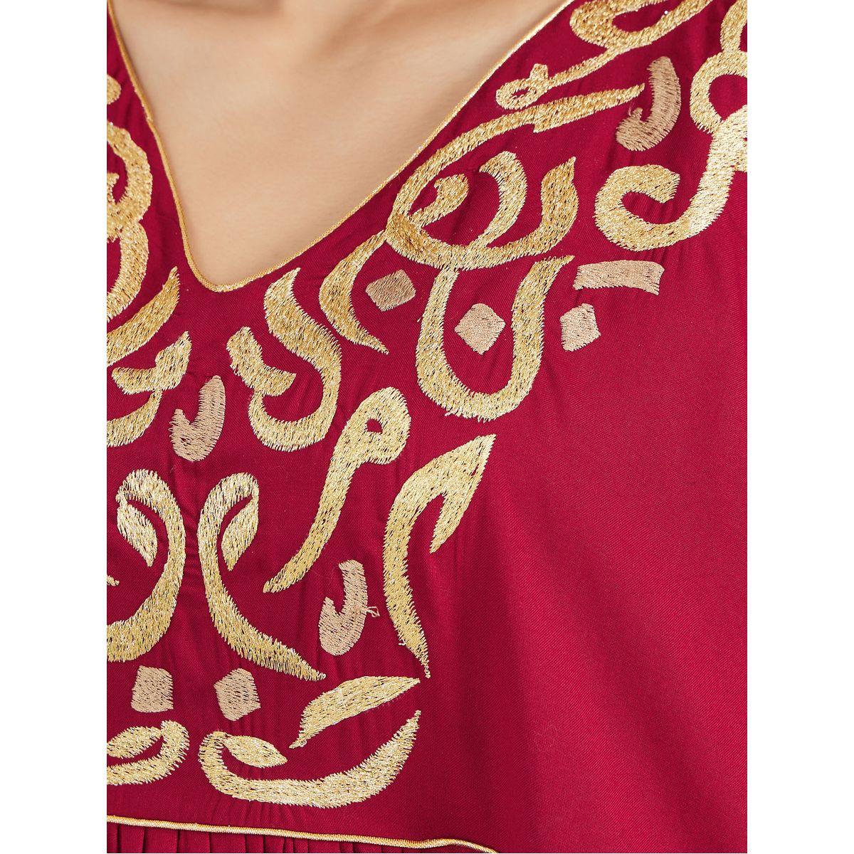 جلابية بتفاصيل مُطرّزة وأكمام خفاش ماكسيم كرييشن × ستايلي-women-arabicclothing-jalabiyas-image-5