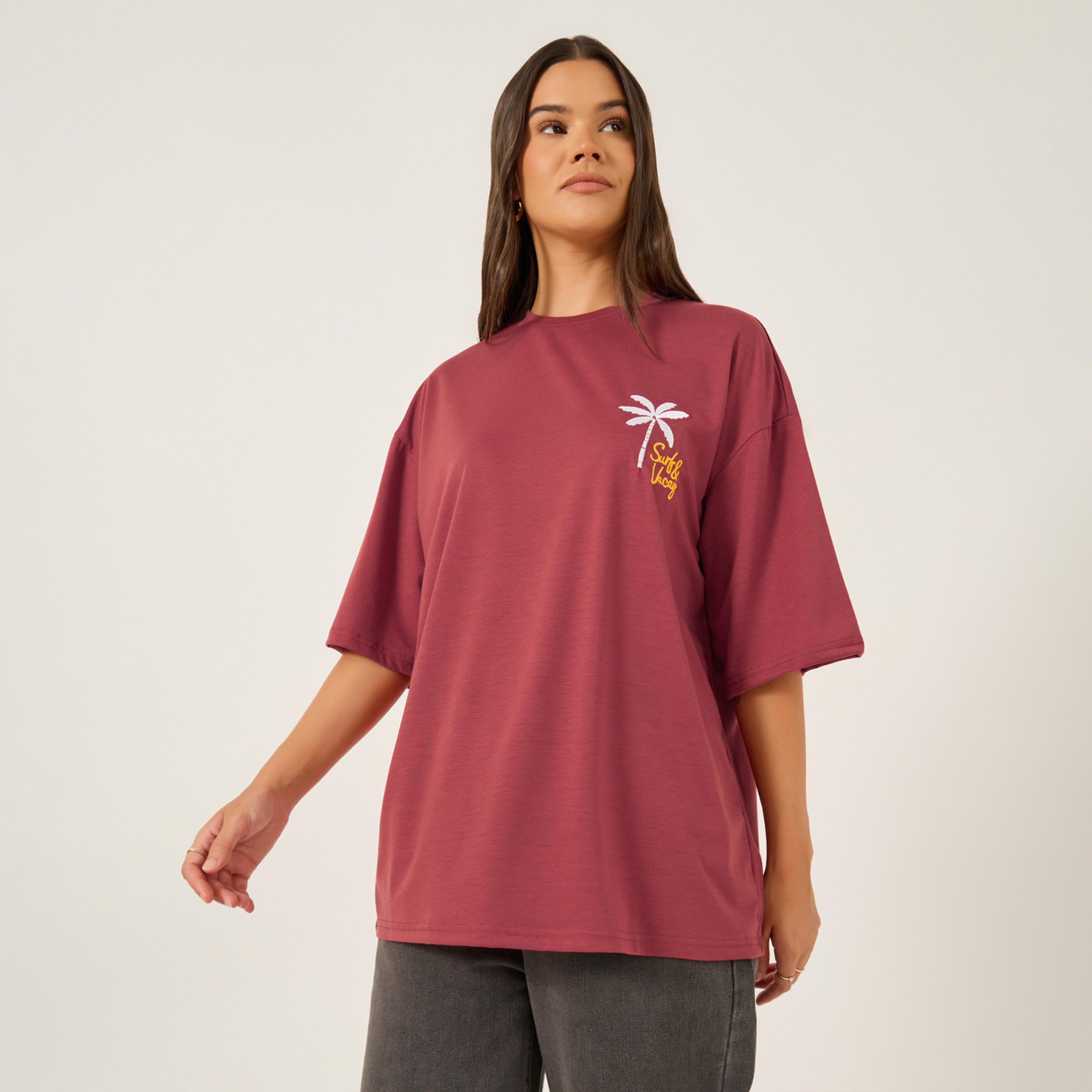 ستايلي - تي شيرت مطرز كبير الحجم بأكمام قصيرة-women-clothing-tshirts-image-3