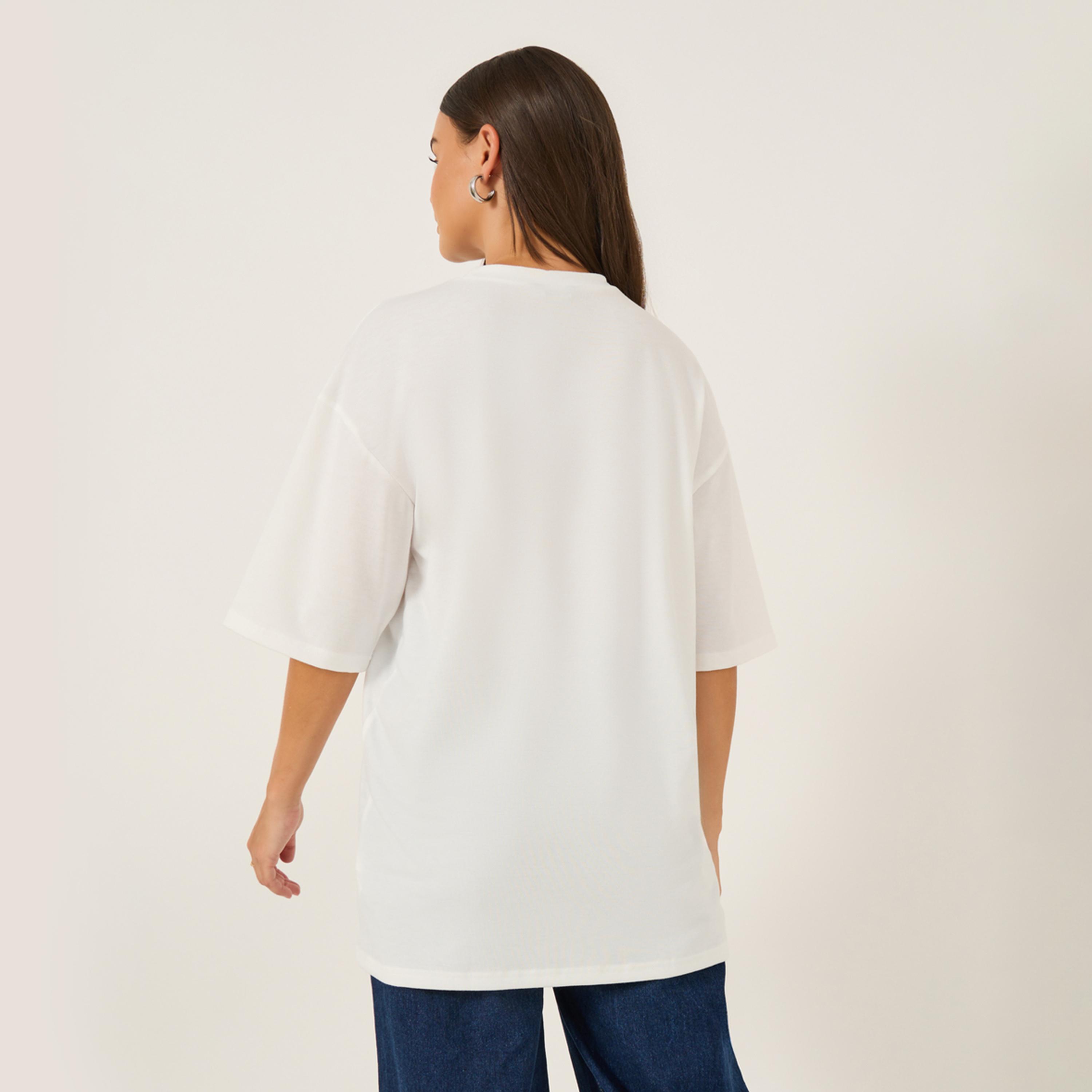 ستايلي - تي شيرت بطباعة شعار بأكمام قصيرة كبير الحجم-women-clothing-tshirts-image-5