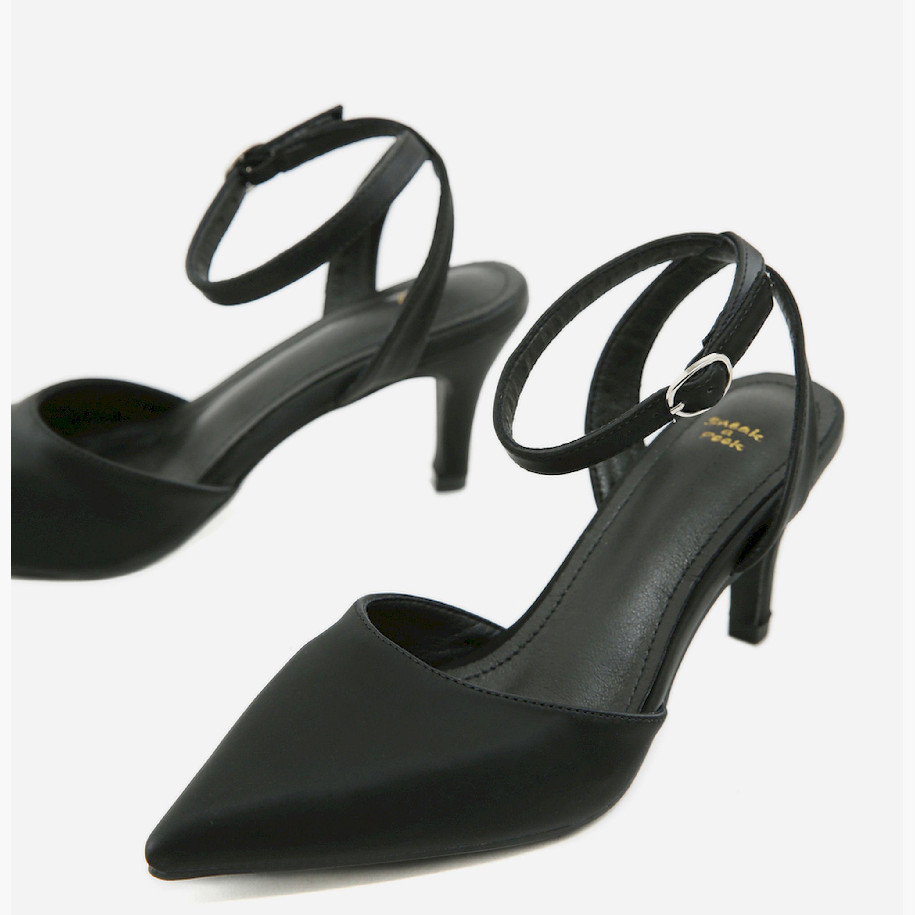 سنيك أبيك × ستايلي - حذاء ستيليتو سادة بحزام كاحل-women-shoes-heels-image-5