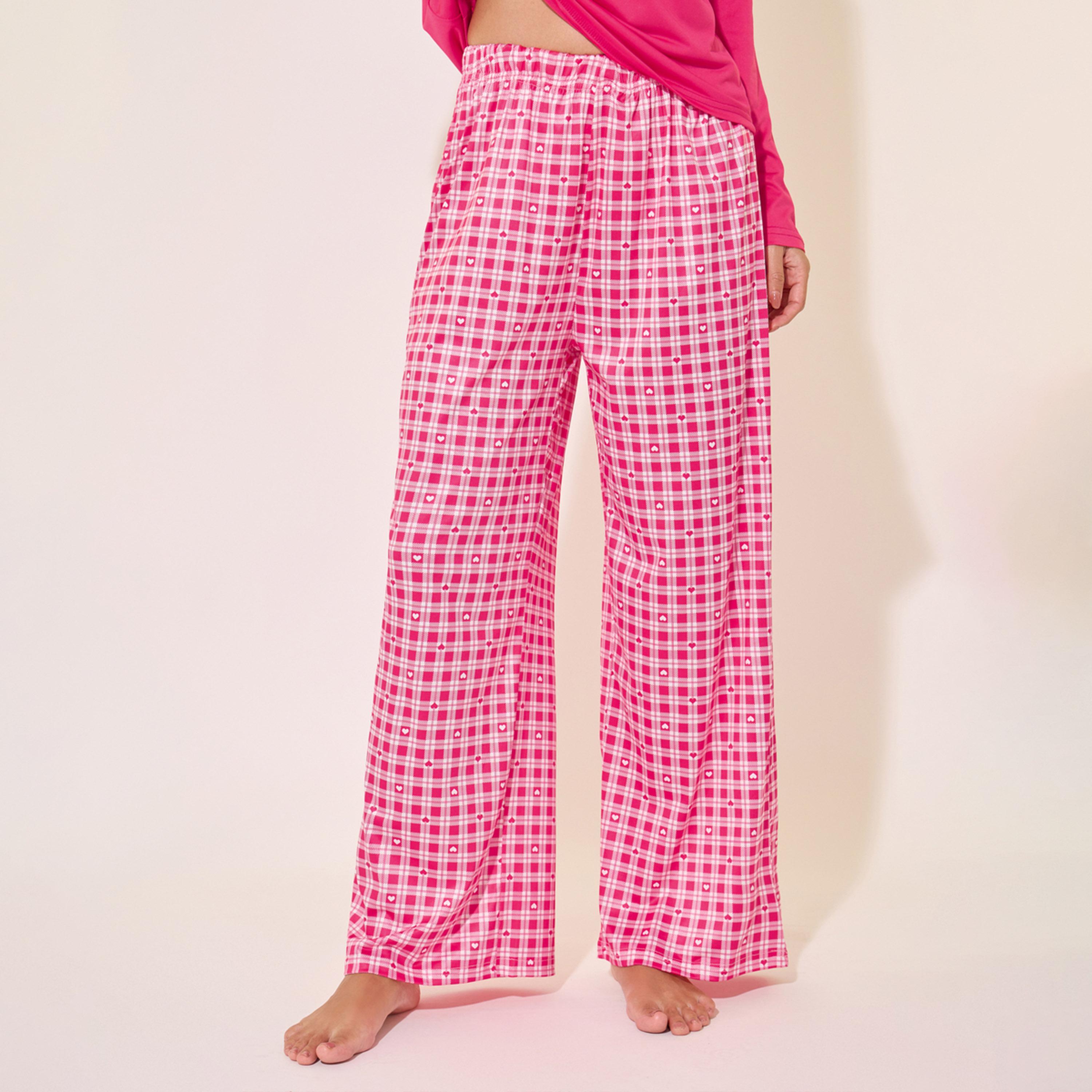 ستايلي - طقم تي شيرت بأكمام طويلة وياقة مستديرة مع بنطال بيجامة مربعات-women-clothing-nightwear-pyjamas-longsets-image-5