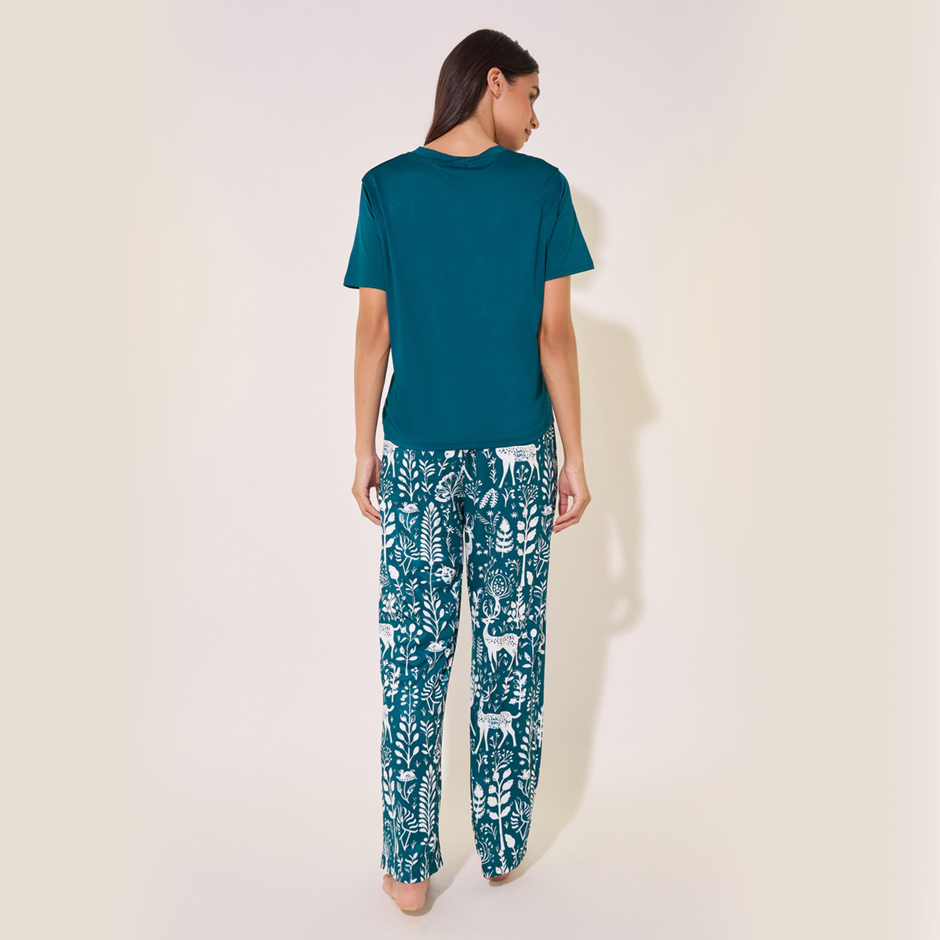 ستايلي - طقم بيجامة تي شيرت سادة بفتحة رقبة على شكل حرف V وبنطال مستقيم مطبوع-women-clothing-nightwear-pyjamas-longsets-image-5