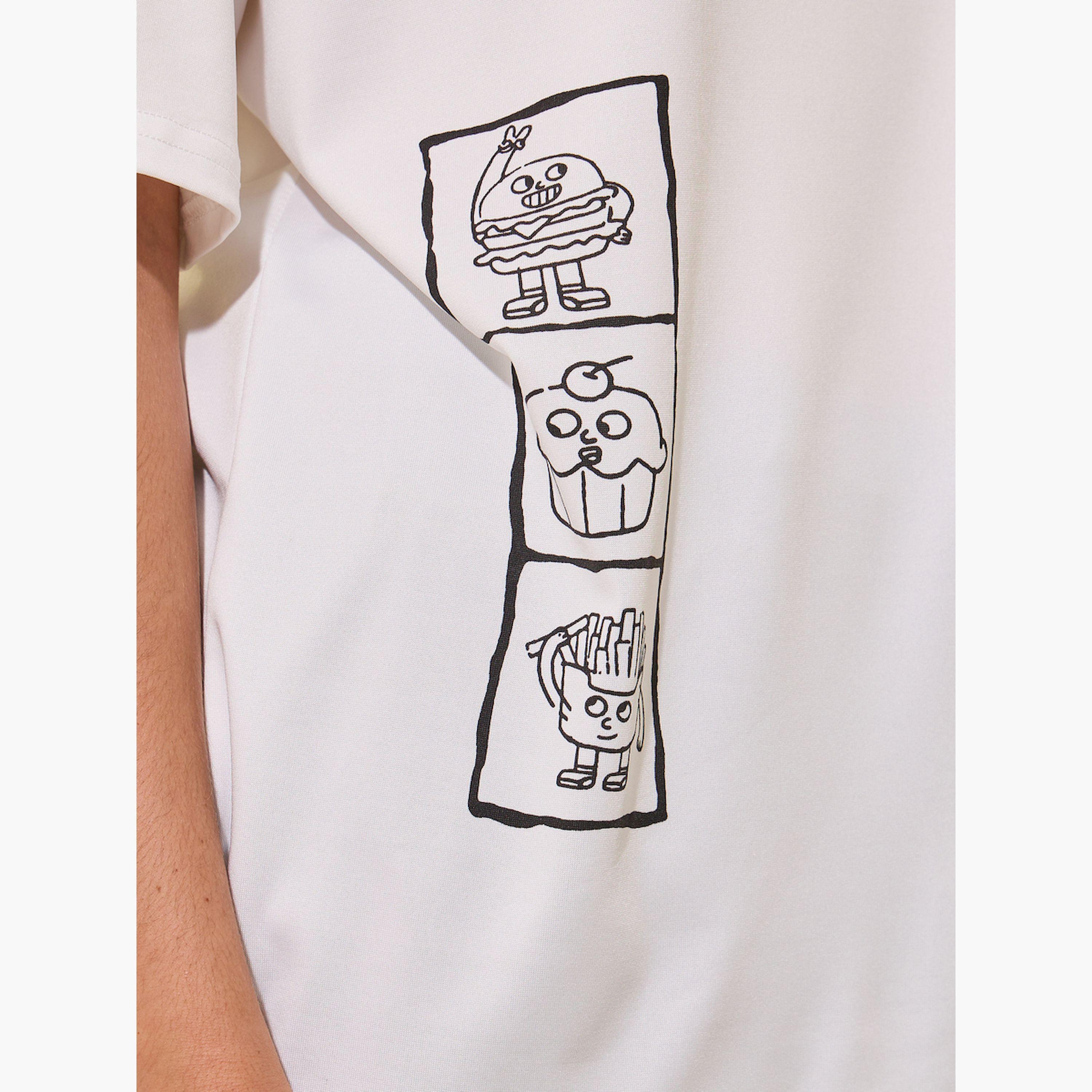 ستايلي -  تي شيرت نسائي أبيض بأكمام قصيرة ومقاس كبير مطبوع عليه رسومات-women-clothing-tshirts-image-4