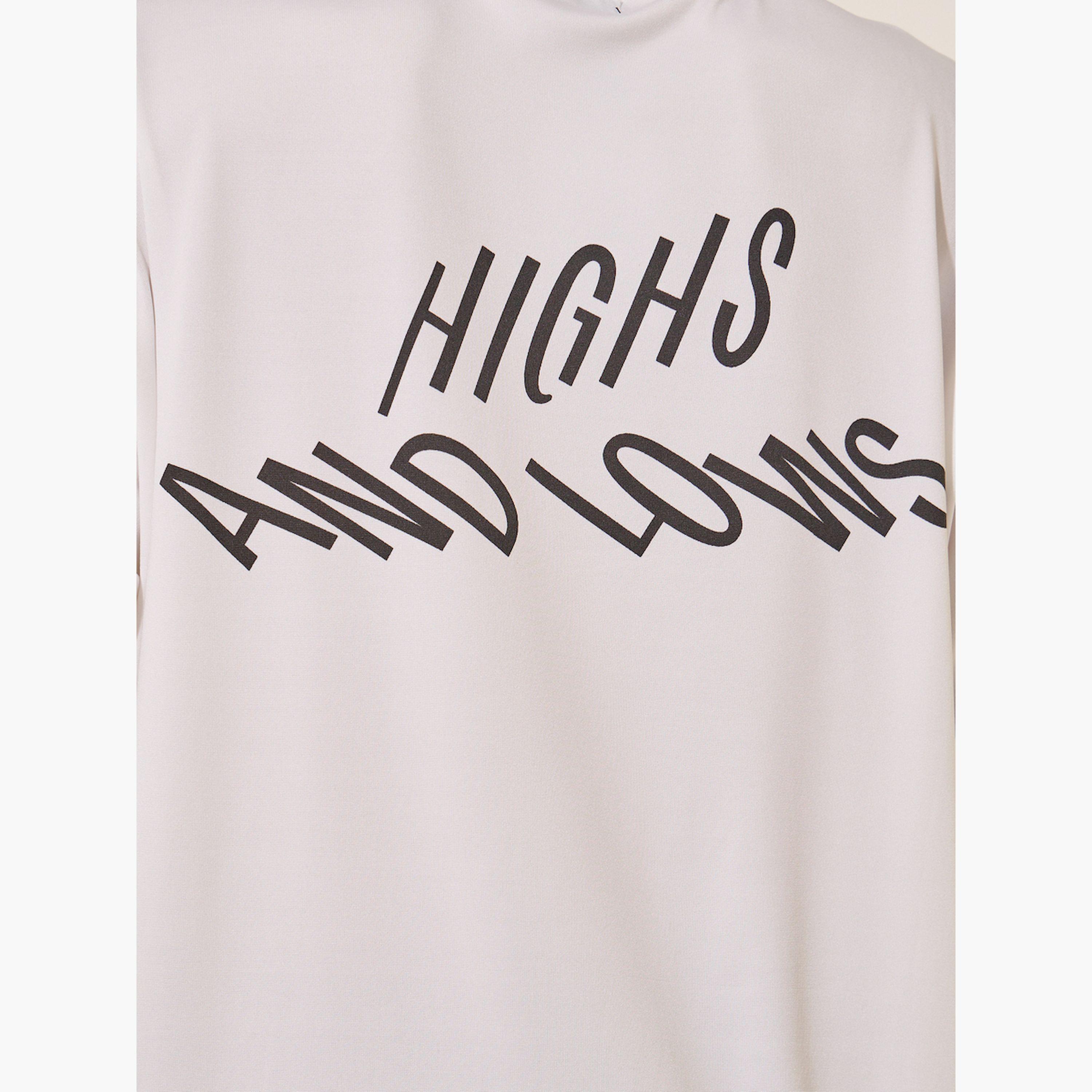 ستايلي -  تي شيرت بطباعة شعار بأكمام قصيرة ومقاس كبير-women-clothing-tshirts-image-3