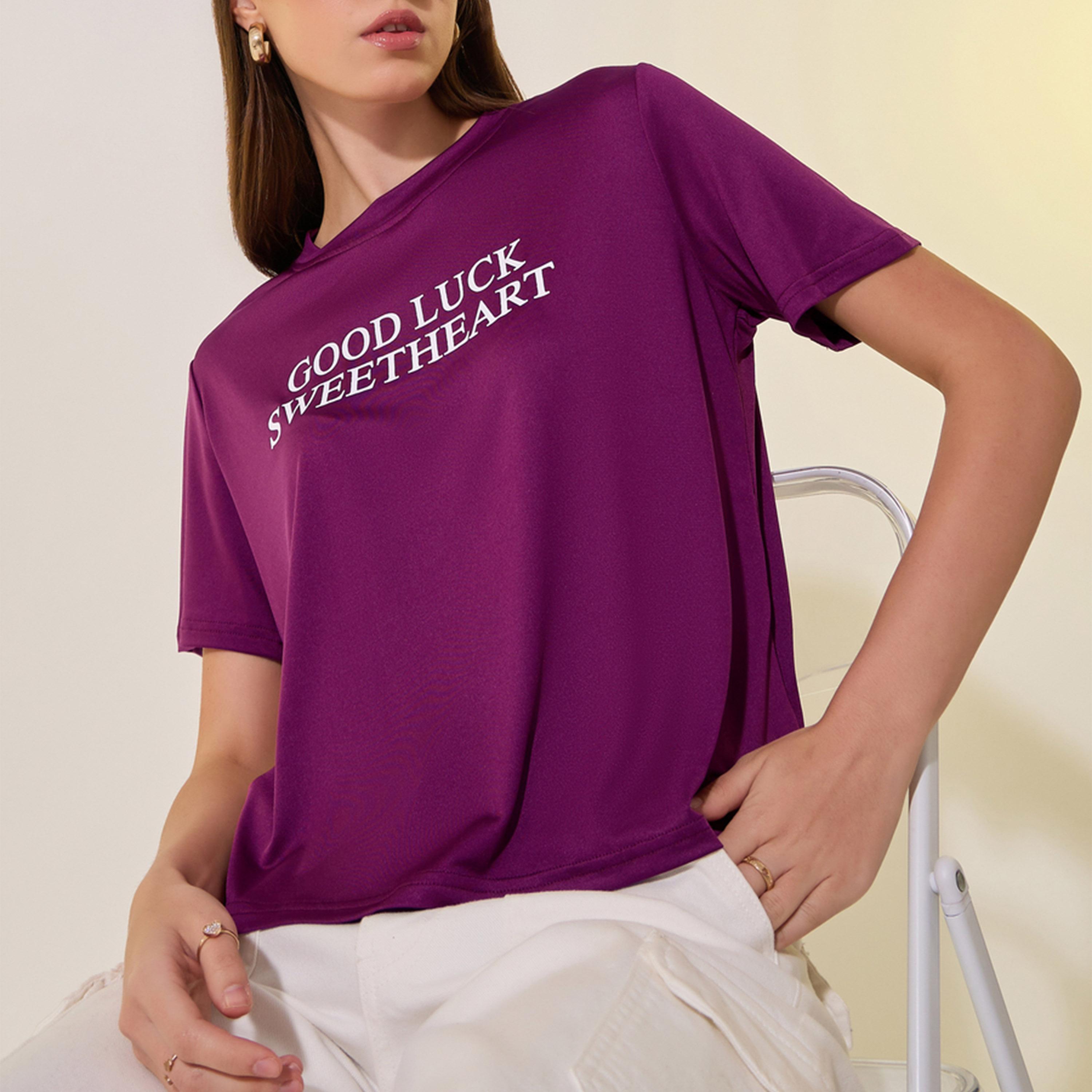 ستايلي - تي شيرت بقصّة عادية ورقبة دائرية وطبعة شعار-women-clothing-tshirts-image-1