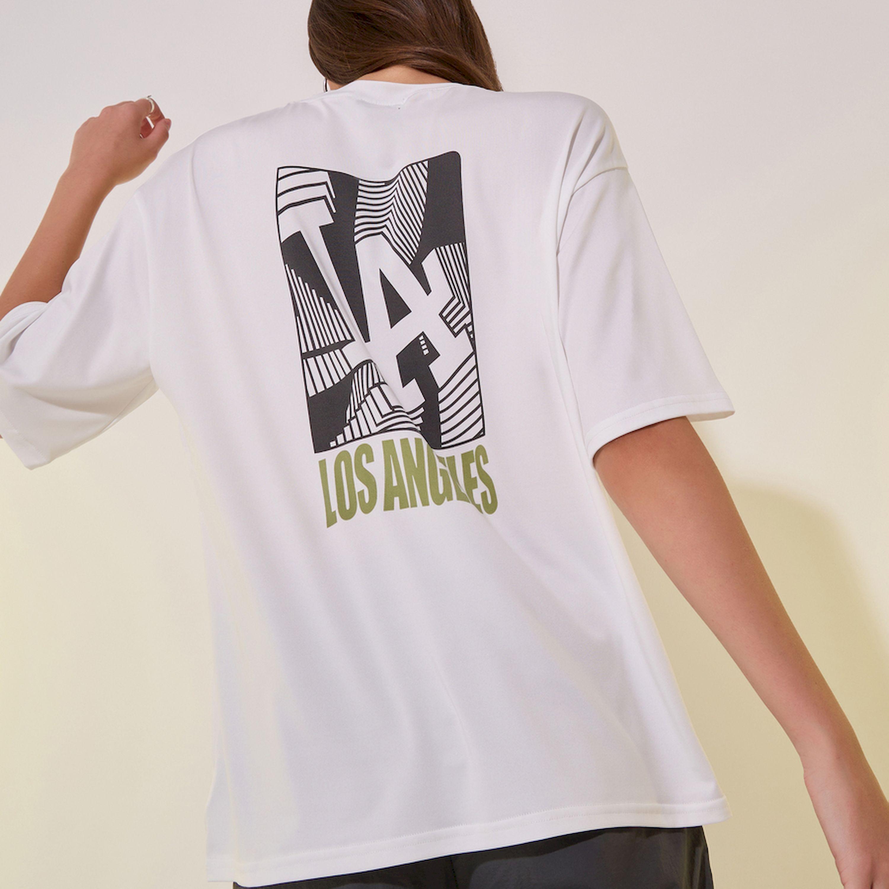 Styli Slogan Print Round Neck Oversized T-Shirt-women-clothing-tshirts-image-5