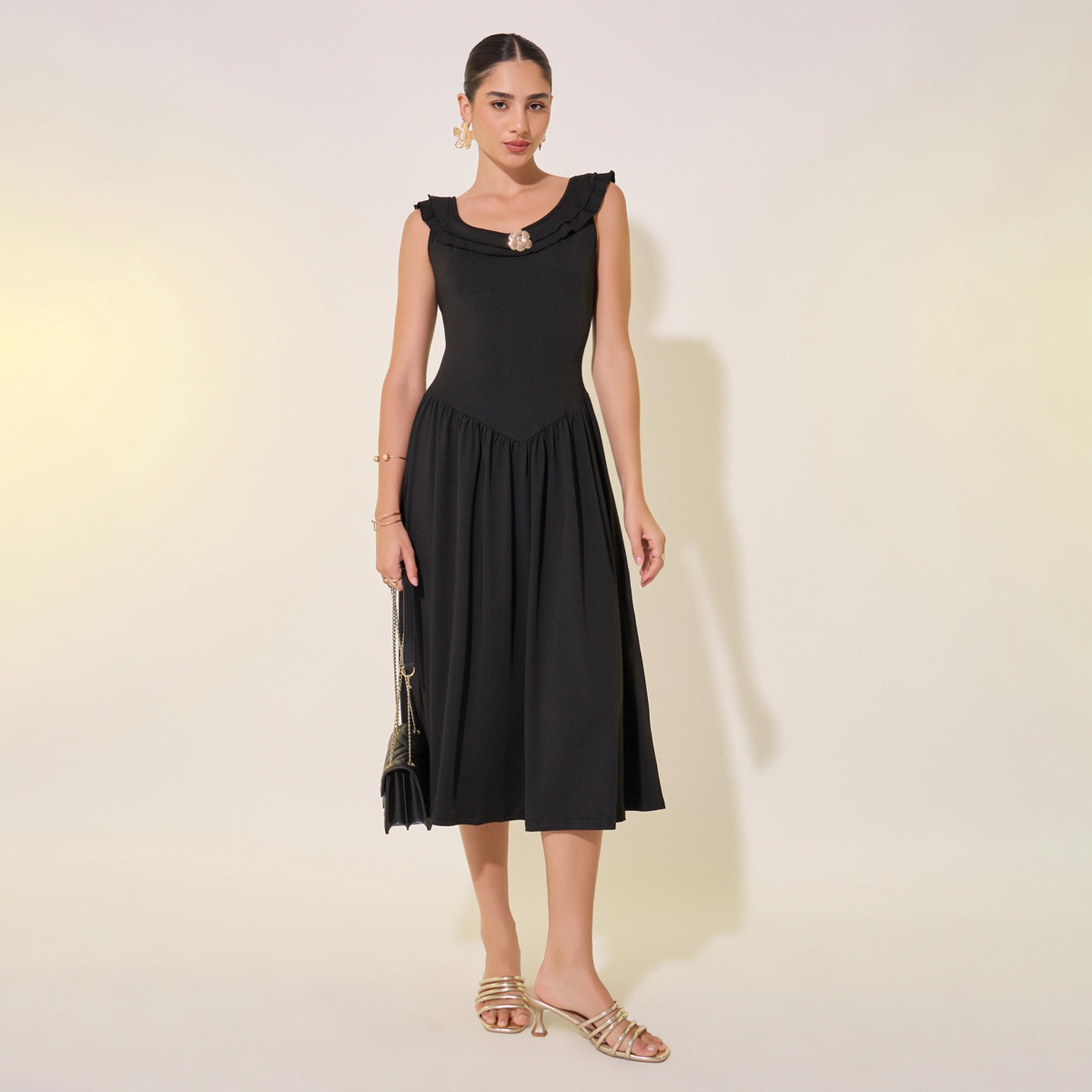 ستايلي - فستان سادة متوسط الطول بدون أكمام بتفاصيل مجمعة-women-clothing-dresses-image-2
