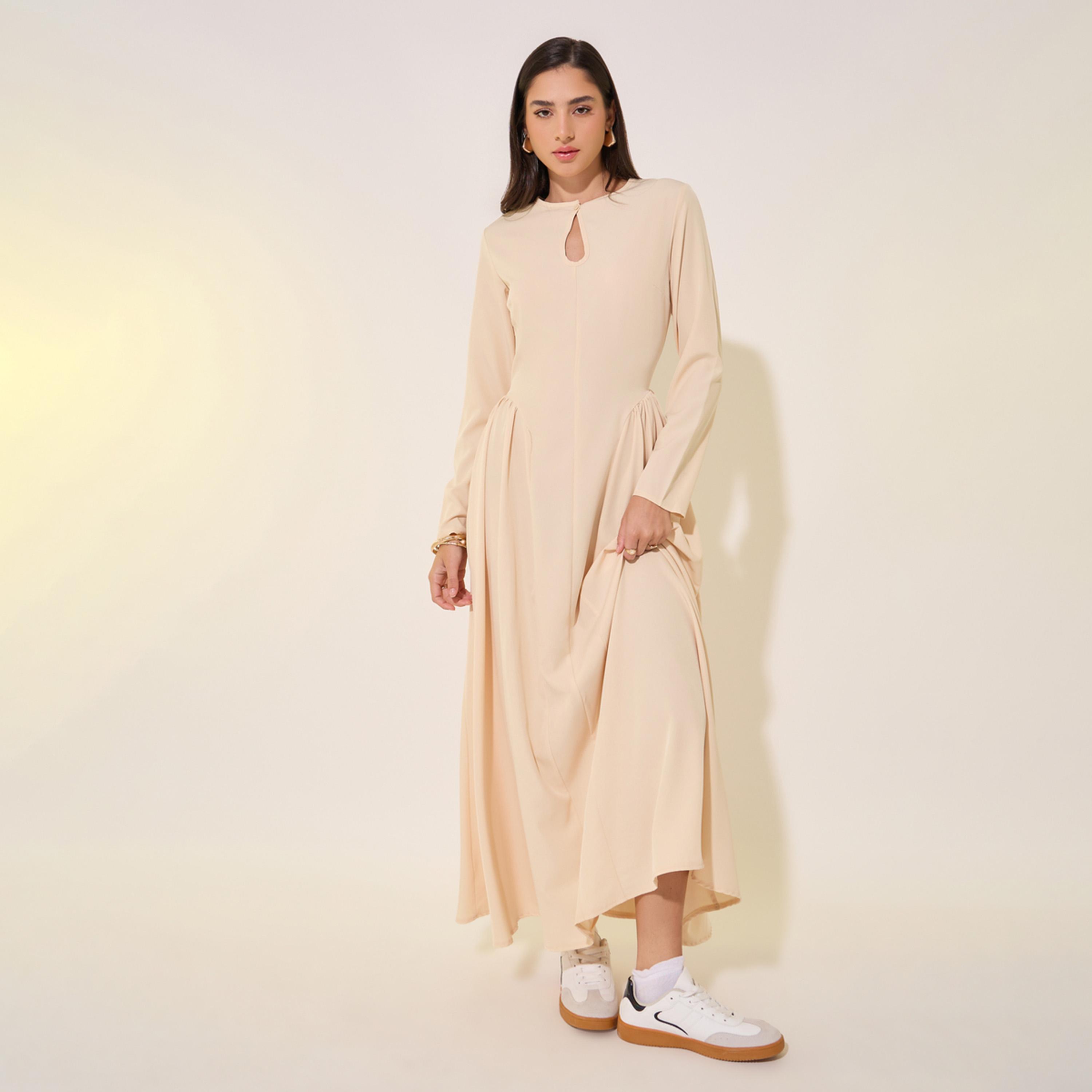فستان طويل وسادة بتفاصيل كسرات مع شق جانبي-women-clothing-dresses-image-2