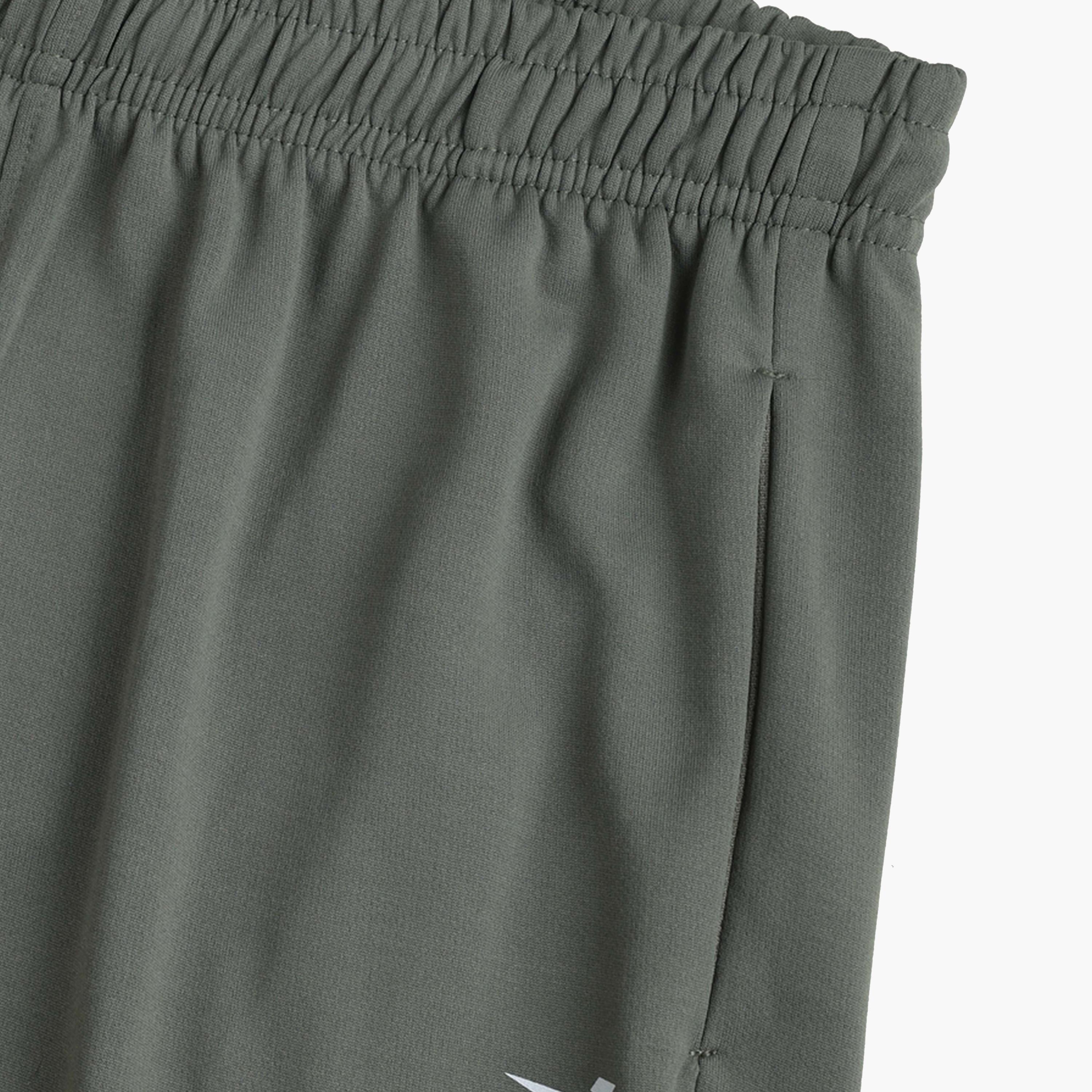 تيكنو سبورت × ستايلي-  شورت رجالي ضيق بقصة ضيقة مع تقنية التجفيف تيكنو دراي-men-clothing-sportswearandactivewear-bottoms-shorts-image-5