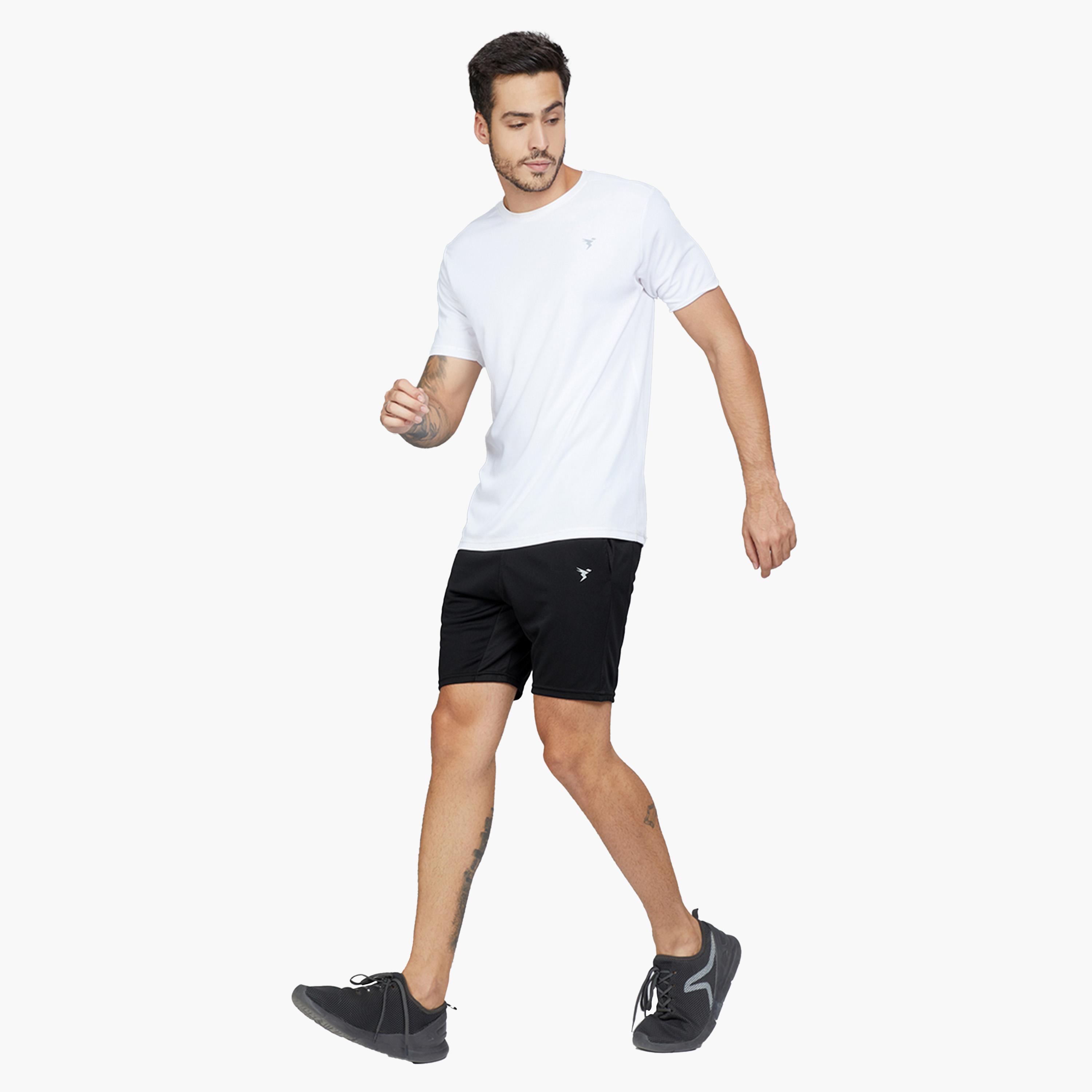 تيكنو سبورت × ستايلي-  شورت رجالي ضيق بقصة ضيقة مع تقنية التجفيف تيكنو دراي-men-clothing-sportswearandactivewear-bottoms-shorts-image-2