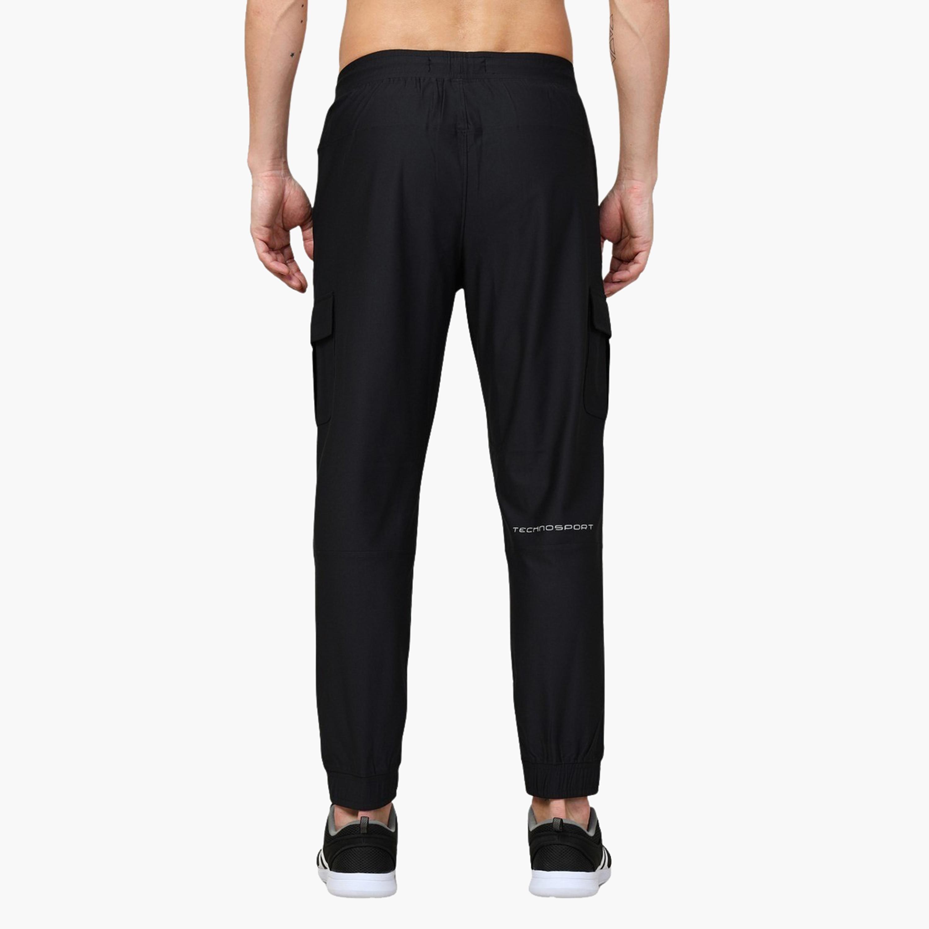 تكنوسبورت × ستايلي - بنطال كارغو رجالي بقصّة ضيقة وقماش ديوراكول بلس-men-clothing-sportswearandactivewear-bottoms-joggers-image-3