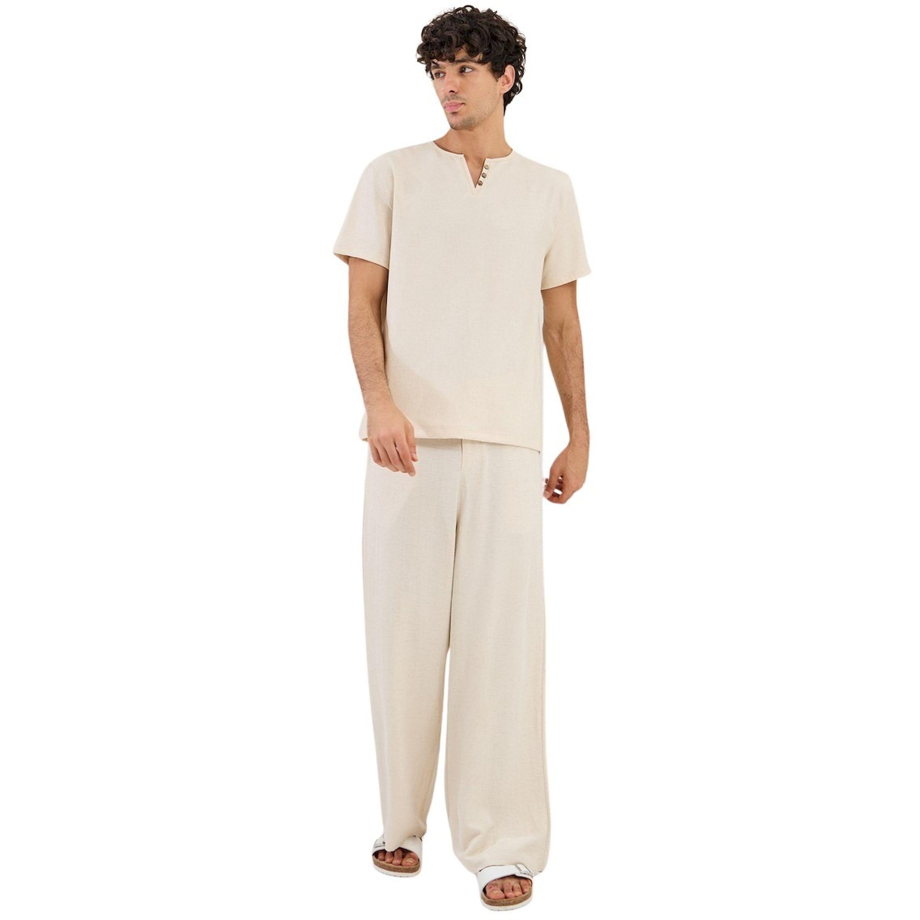 Styli Oversized Plain V Neck T-Shirt-men-clothing-tshirtsandpolos-tshirts-image-2