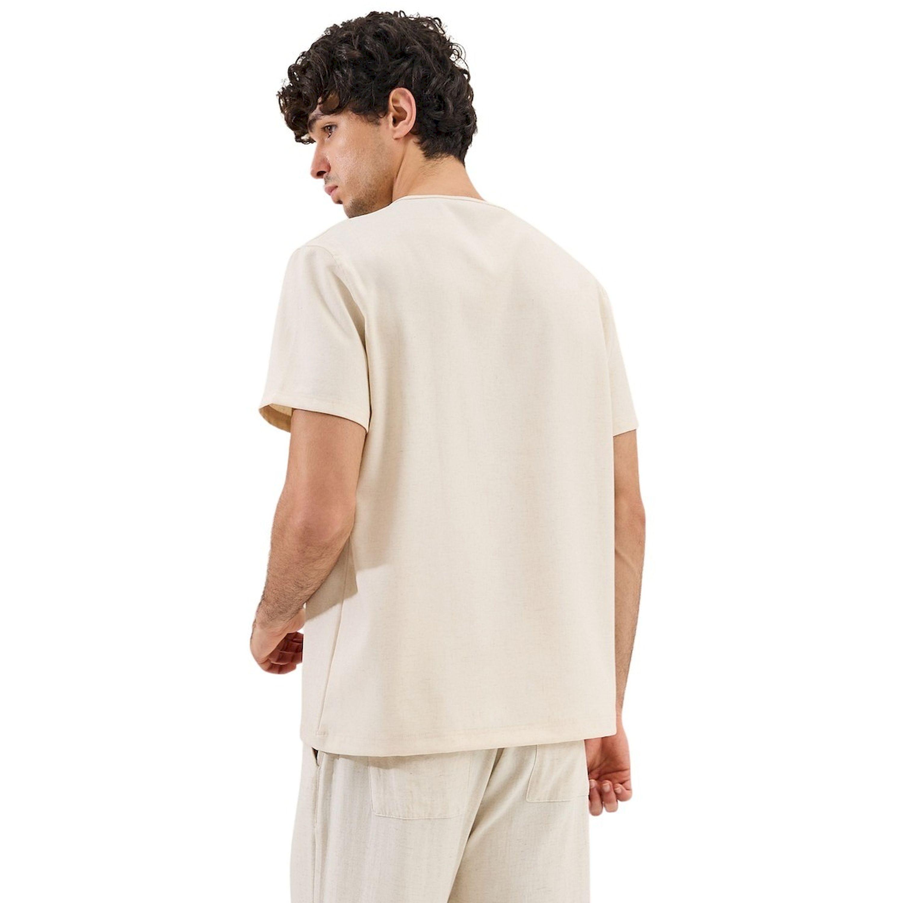 Styli Oversized Plain V Neck T-Shirt-men-clothing-tshirtsandpolos-tshirts-image-4