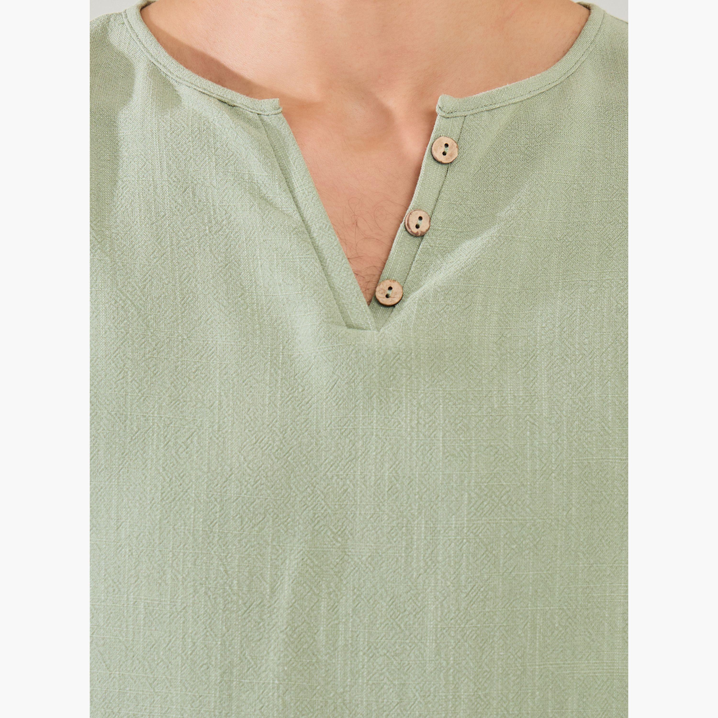 Styli Oversized Plain V Neck T-Shirt-men-clothing-tshirtsandpolos-tshirts-image-3
