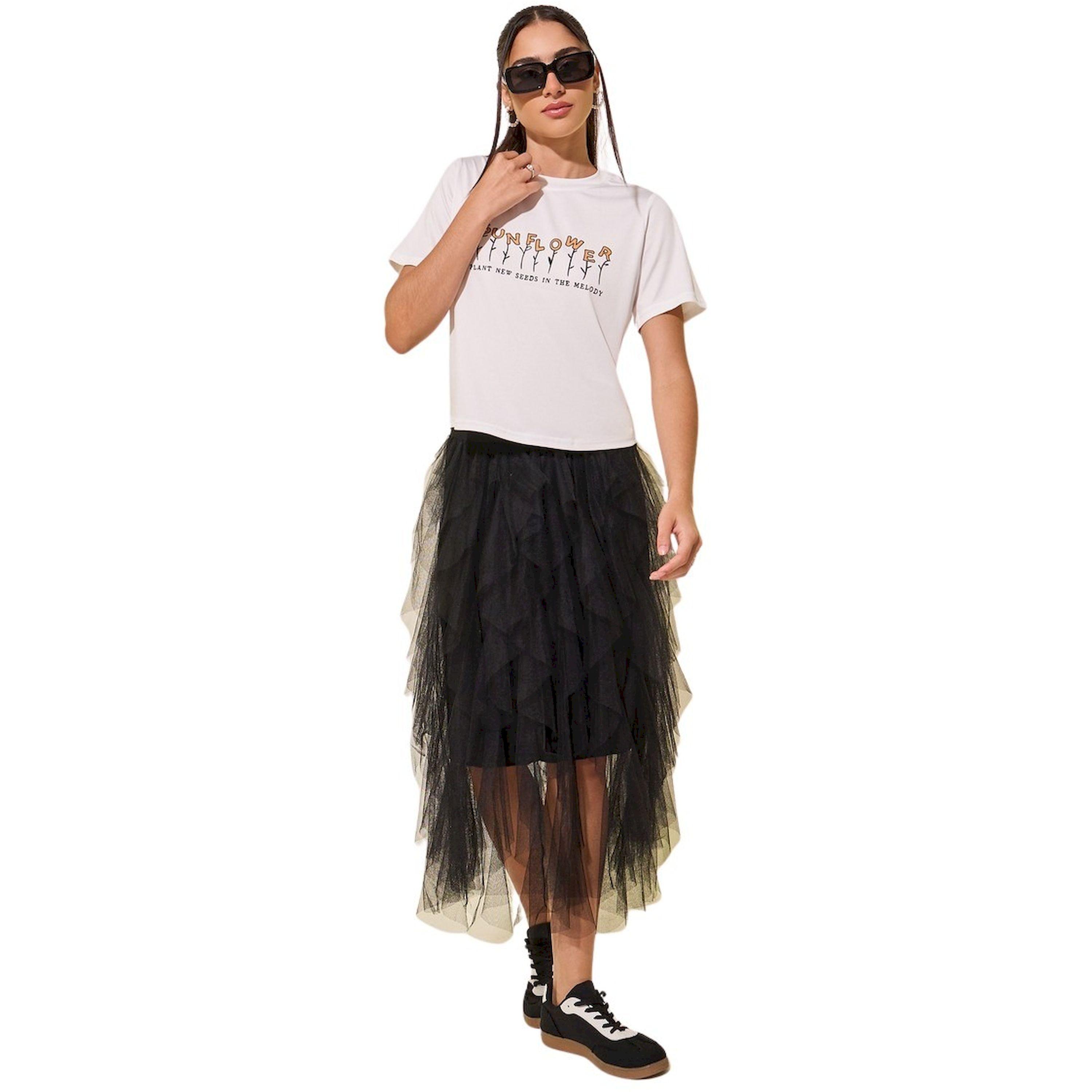 تيشيرت بطبعة كتابة وقصة عادية-women-clothing-tshirts-image-2