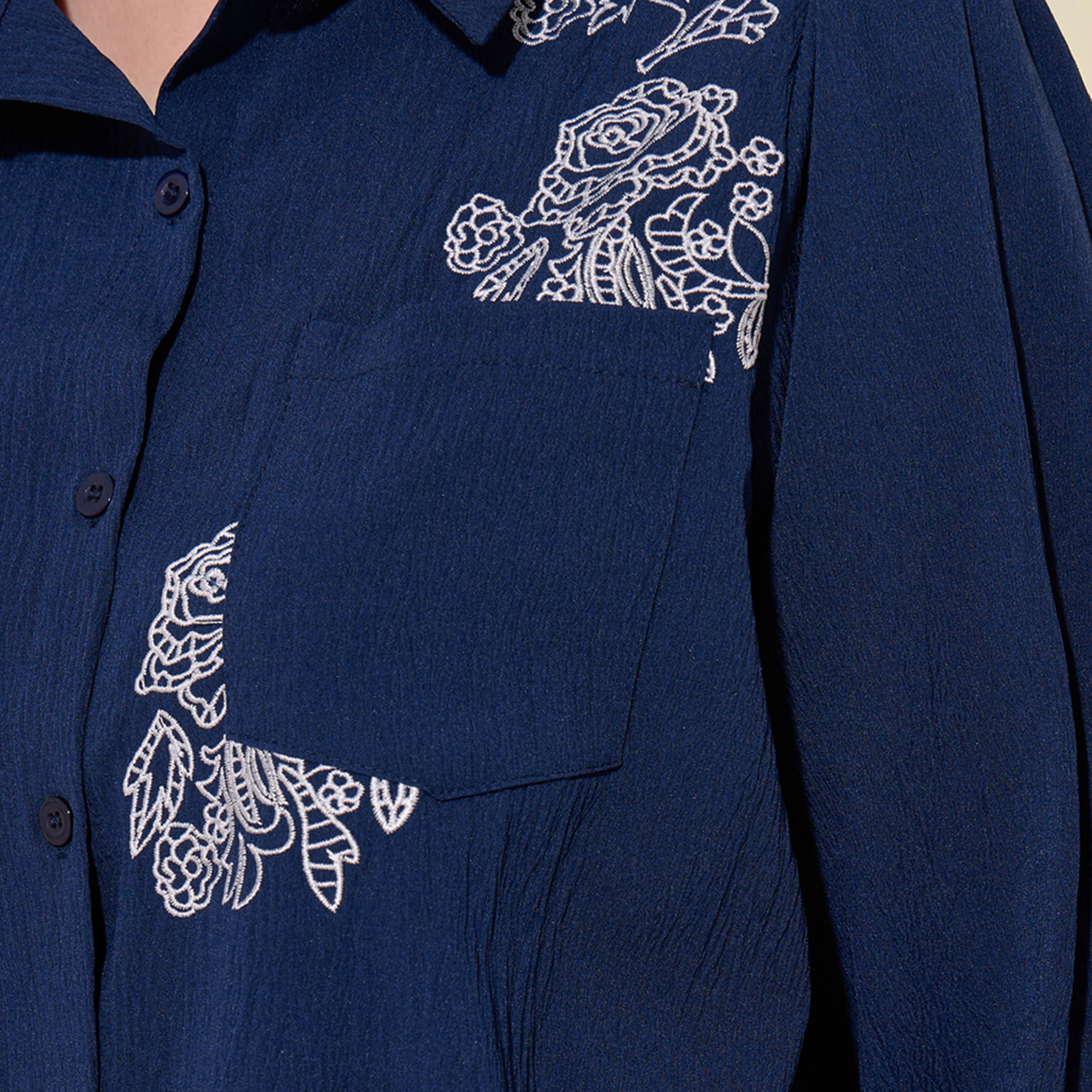 بلوزة بتفاصيل مُطرّزة وأكمام طويلة-women-clothing-shirtsandblouses-shirts-image-3