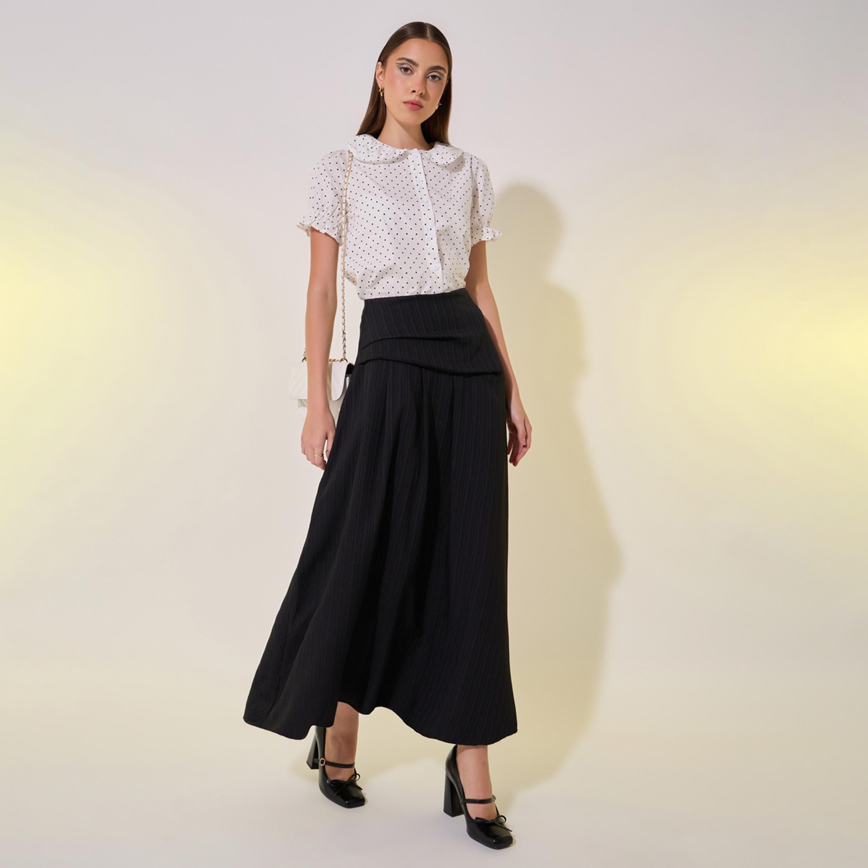 تنورة طويلة بحافة واسعة وتفاصيل بارزة الملمس-women-clothing-bottoms-skirts-image-1