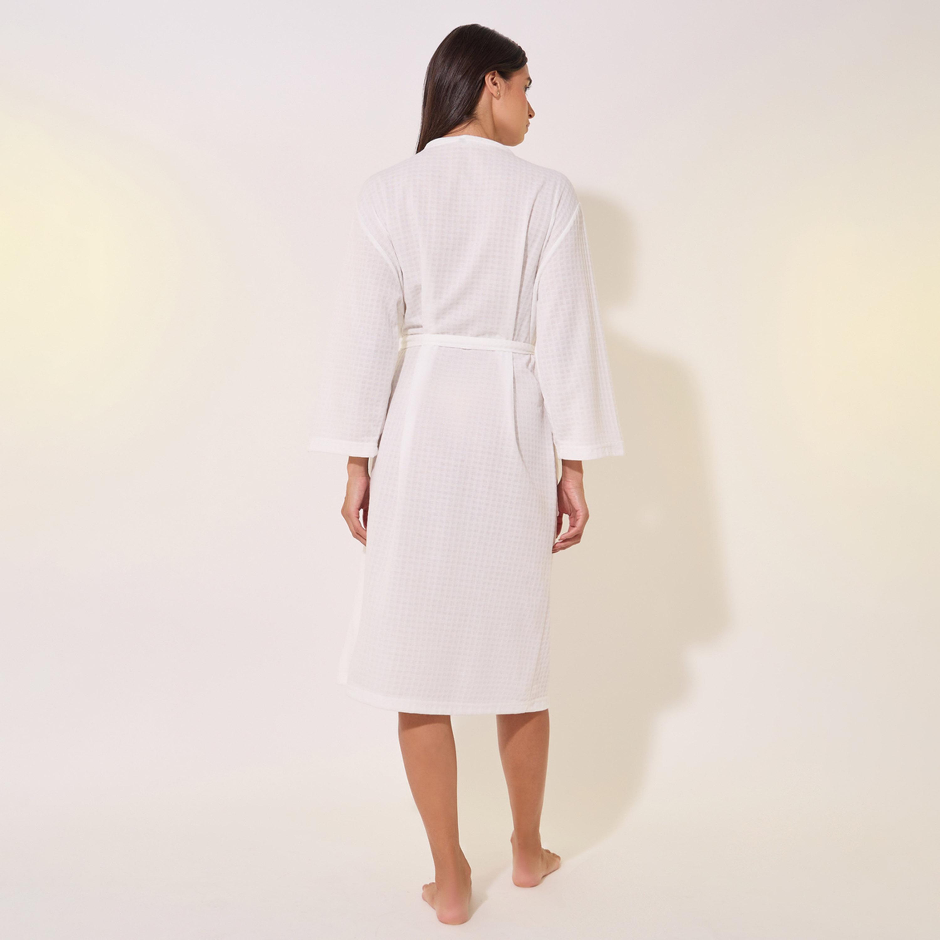 روب بتفاصيل بارزة الملمس وأكمام طويلة-women-clothing-nightwear-robes-image-5