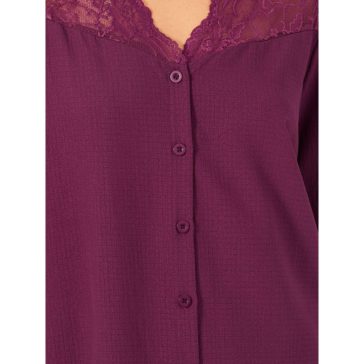 طقم بيجاما من بنطال وبلوزة بتفاصيل دانتيل-women-clothing-nightwear-pyjamas-longsets-image-3