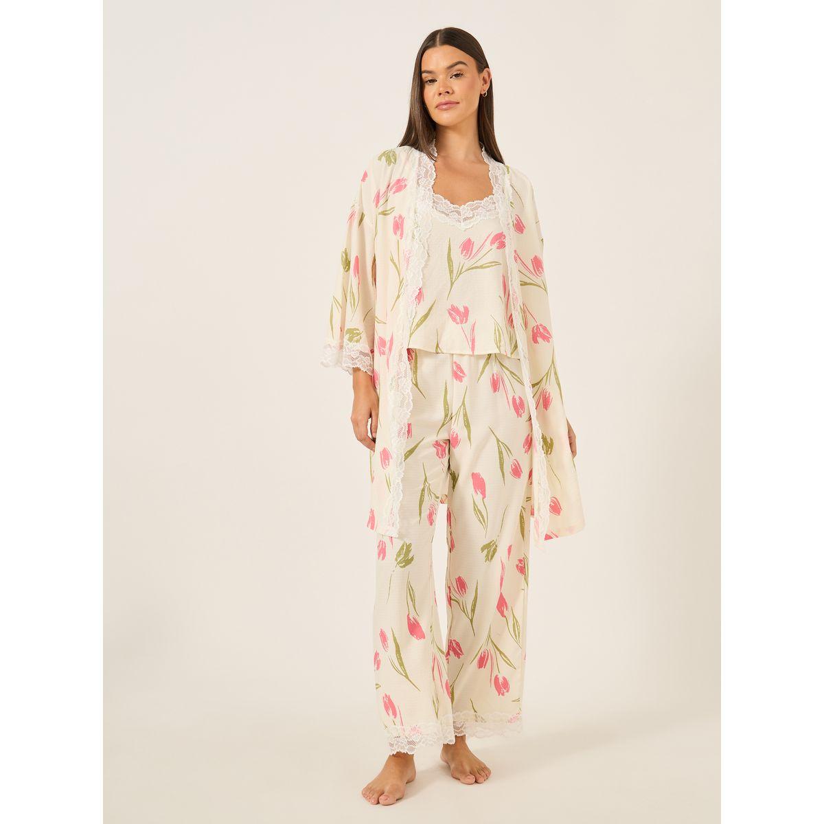طقم بيجاما من روب وبنطال مع بلوزة كامي بطبعة زهور-women-clothing-nightwear-pyjamas-longsets-image-1