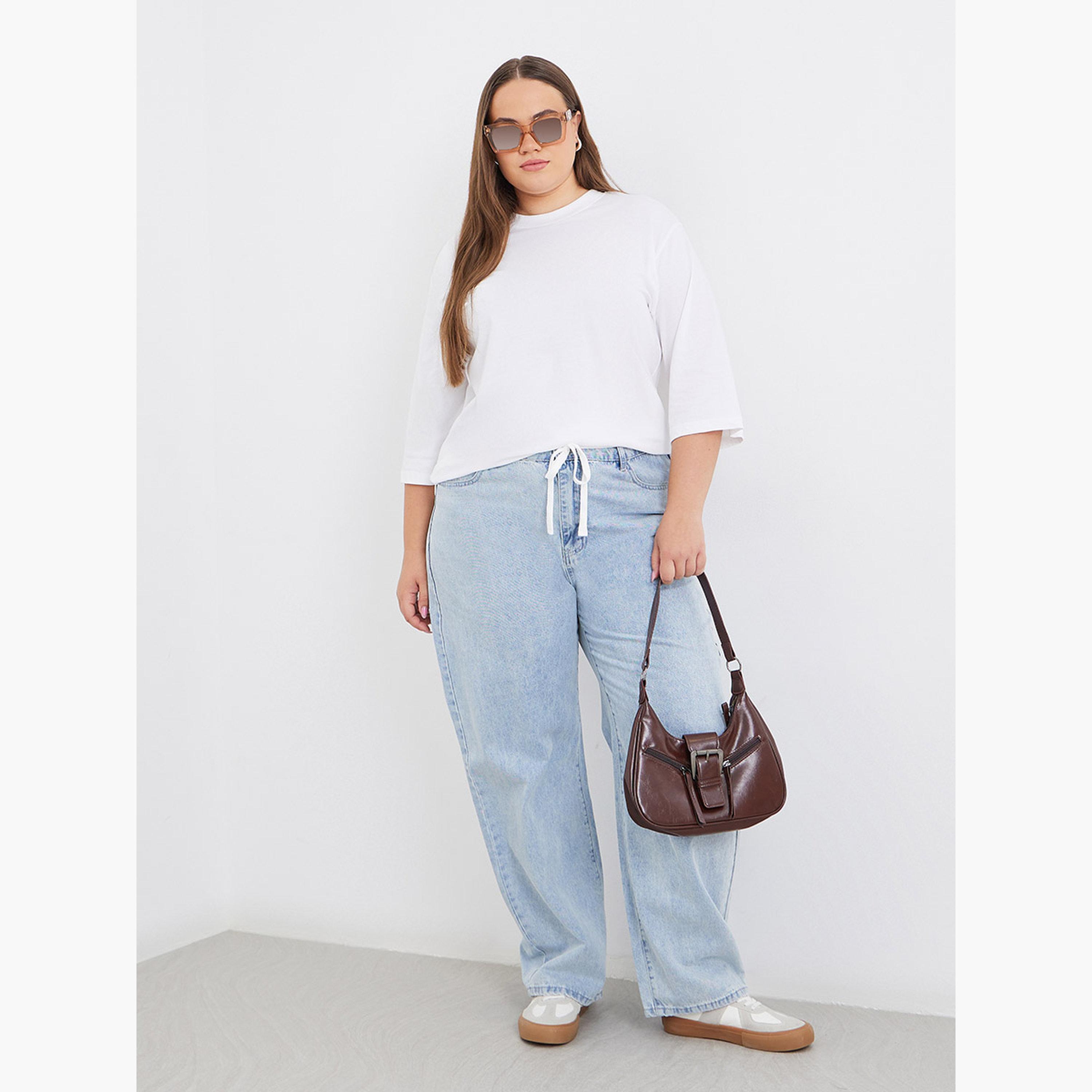 Styli Plus Size Isola di Carlo Printed T-Shirt with Dropped Shoulder-women-clothing-tshirts-image-2