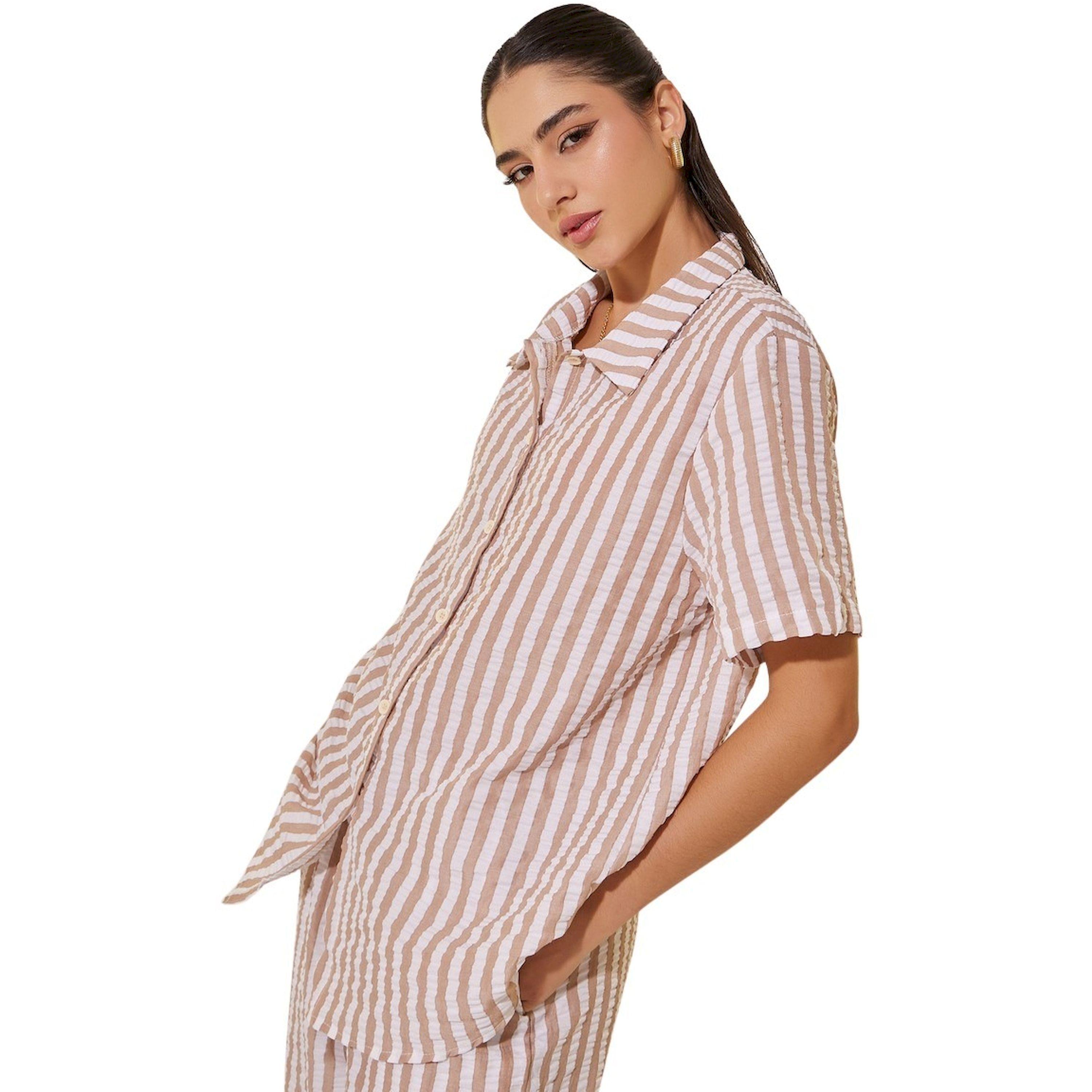 مجموعة من بنطال بأرجل واسعة وبلوزة مخططة بأكمام قصيرة-women-clothing-coordsets-image-2