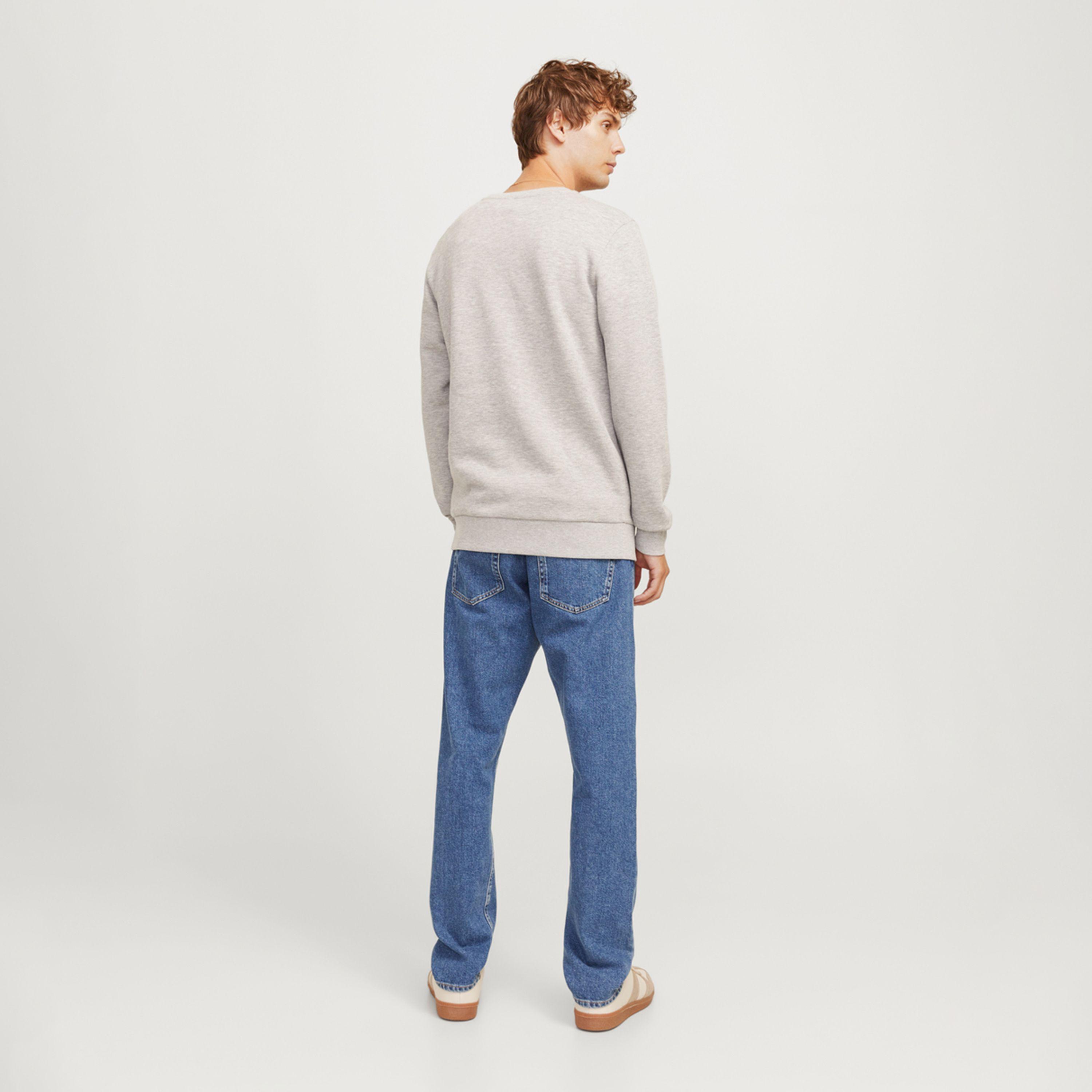 ريبيل- سويت شيرت برقبة دائرية وطبعة جرافيك أمامية-men-winterwear-hoodiesandsweatshirts-image-4