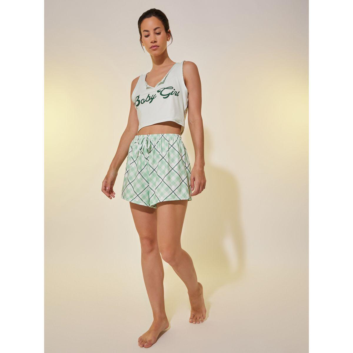 طقم بيجاما من شورت وبلوزة كامي قصيرة بطبعة كتابة-women-clothing-nightwear-pyjamas-shortsets-image-1