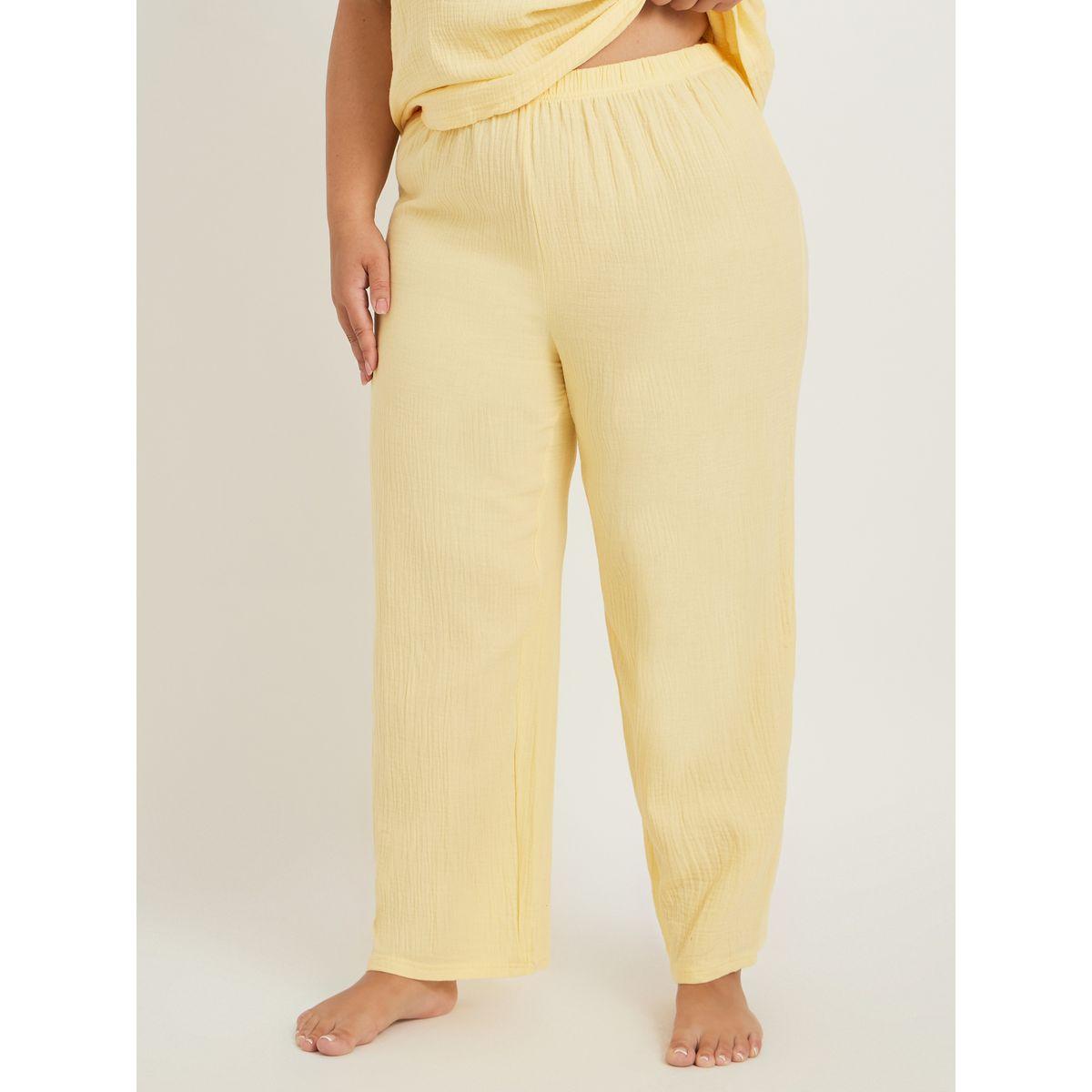 طقم بيجاما من بنطال وبلوزة كامي بمقاس كبير مع كشكش-women-clothing-nightwear-pyjamas-longsets-image-5