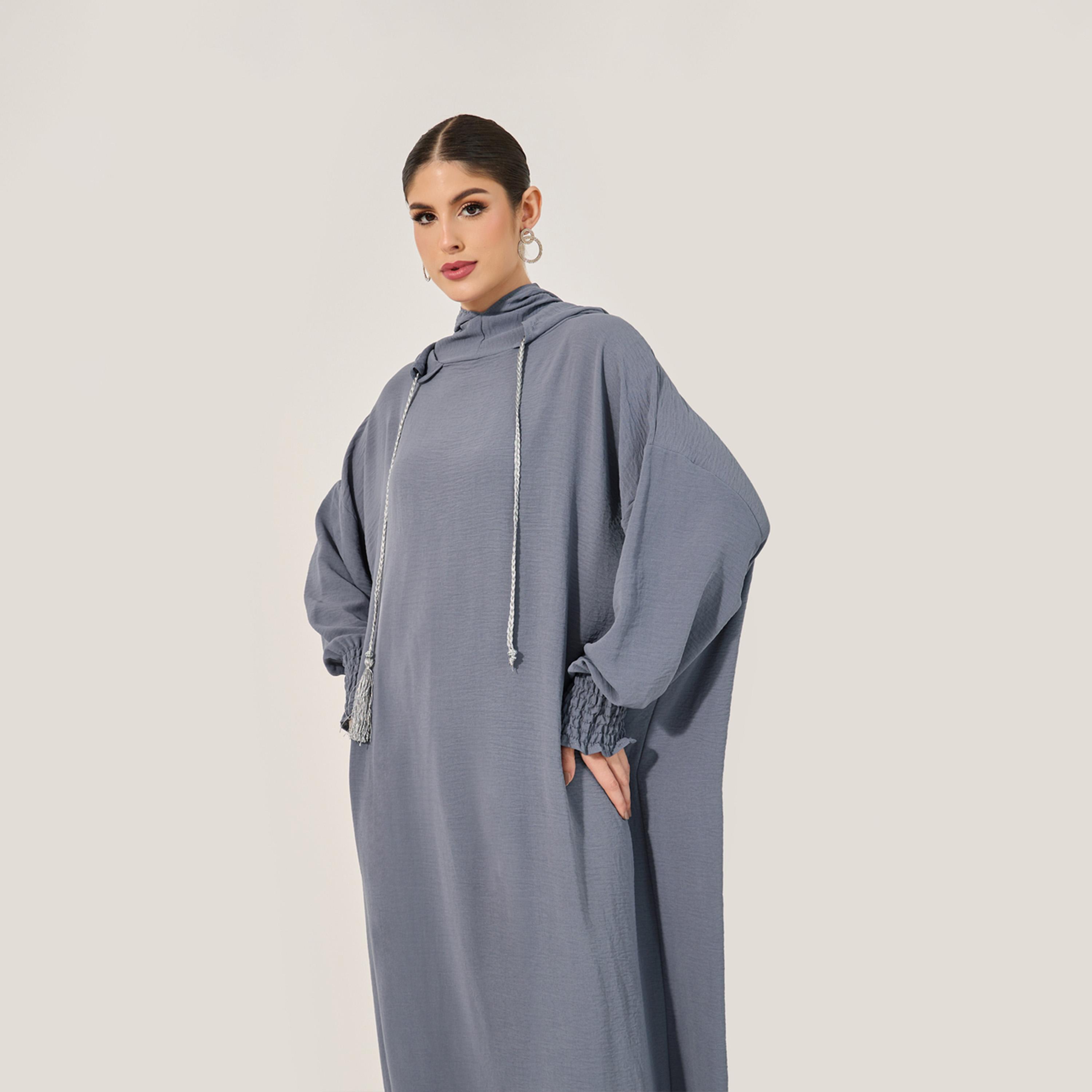 ستايلي - جلابية كبيرة الحجم بغطاء رأس وتفاصيل شراشيب-women-arabicclothing-jalabiyas-image-3