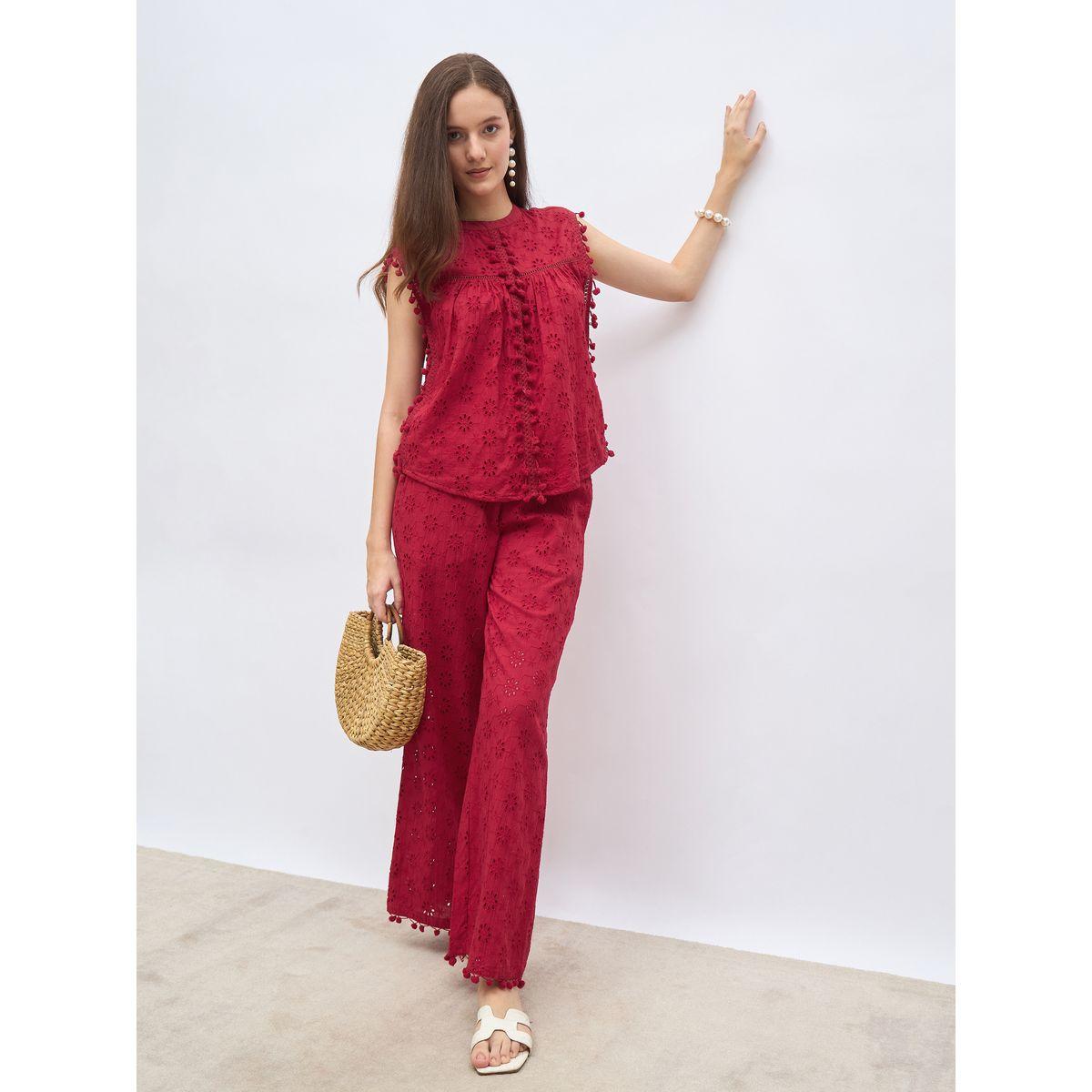 طقم من بنطال ووبلوزة شيفلي بدون أكمام-women-clothing-coordsets-image-1