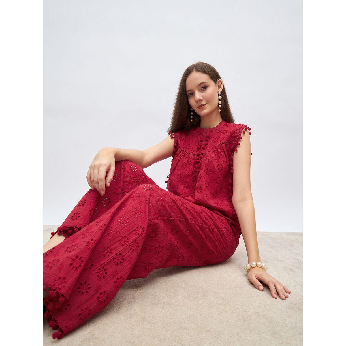 طقم من بنطال ووبلوزة شيفلي بدون أكمام-women-clothing-coordsets-image-6