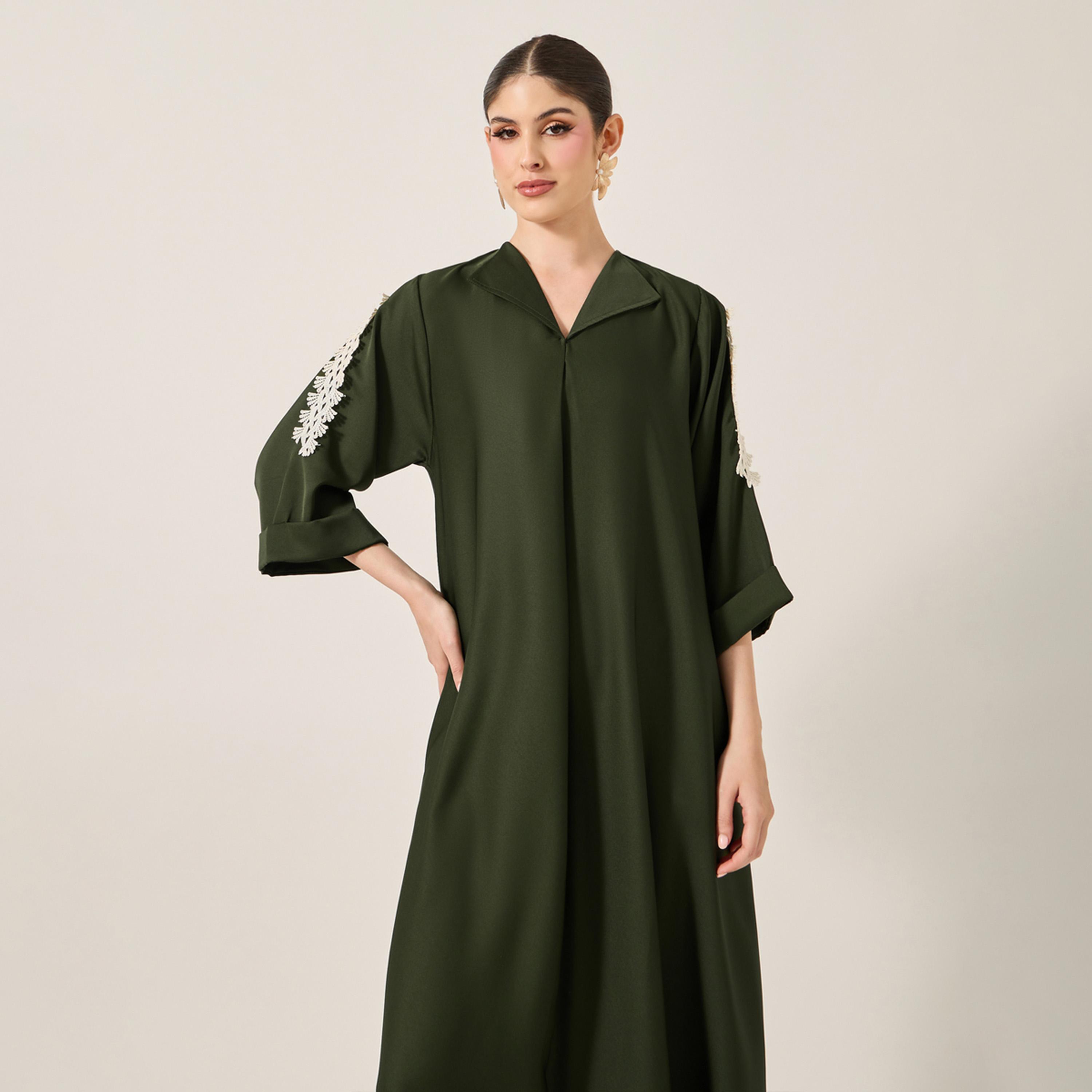 Amirah X Styli Lace Detail Embroidered A-Line Belted Jalabiya-women-arabicclothing-jalabiyas-image-3