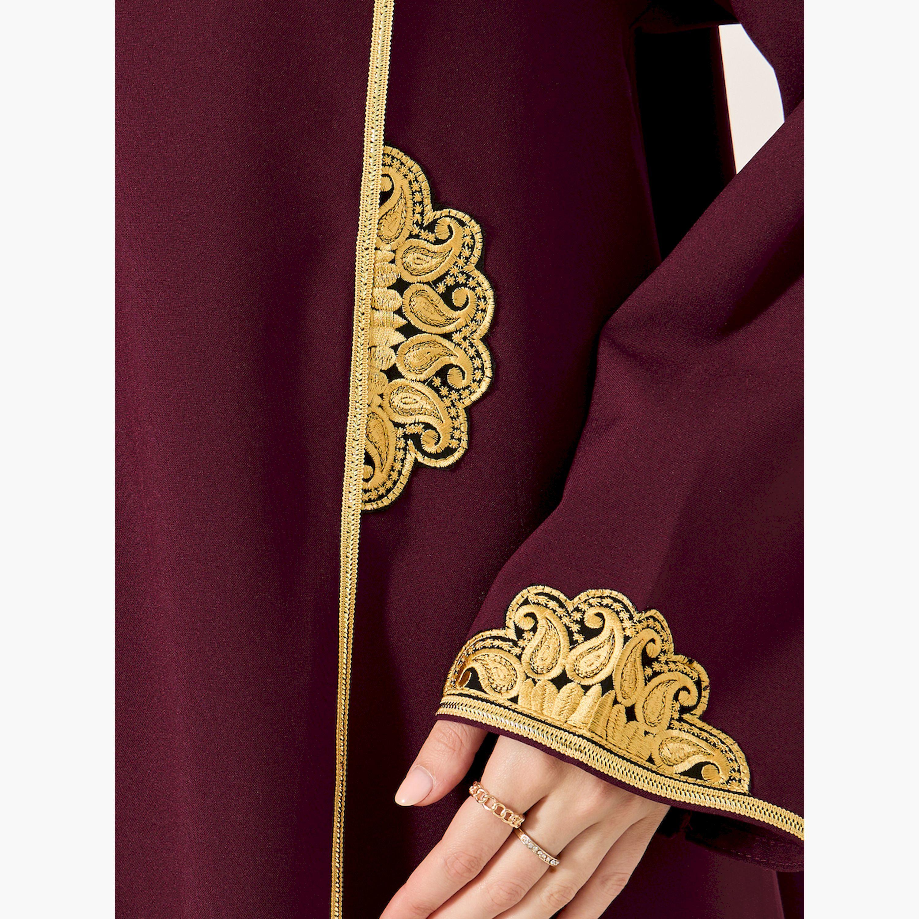 Amirah X Styli Embroidered Lace Detail Notch Neck Jalabyia-women-arabicclothing-jalabiyas-image-4