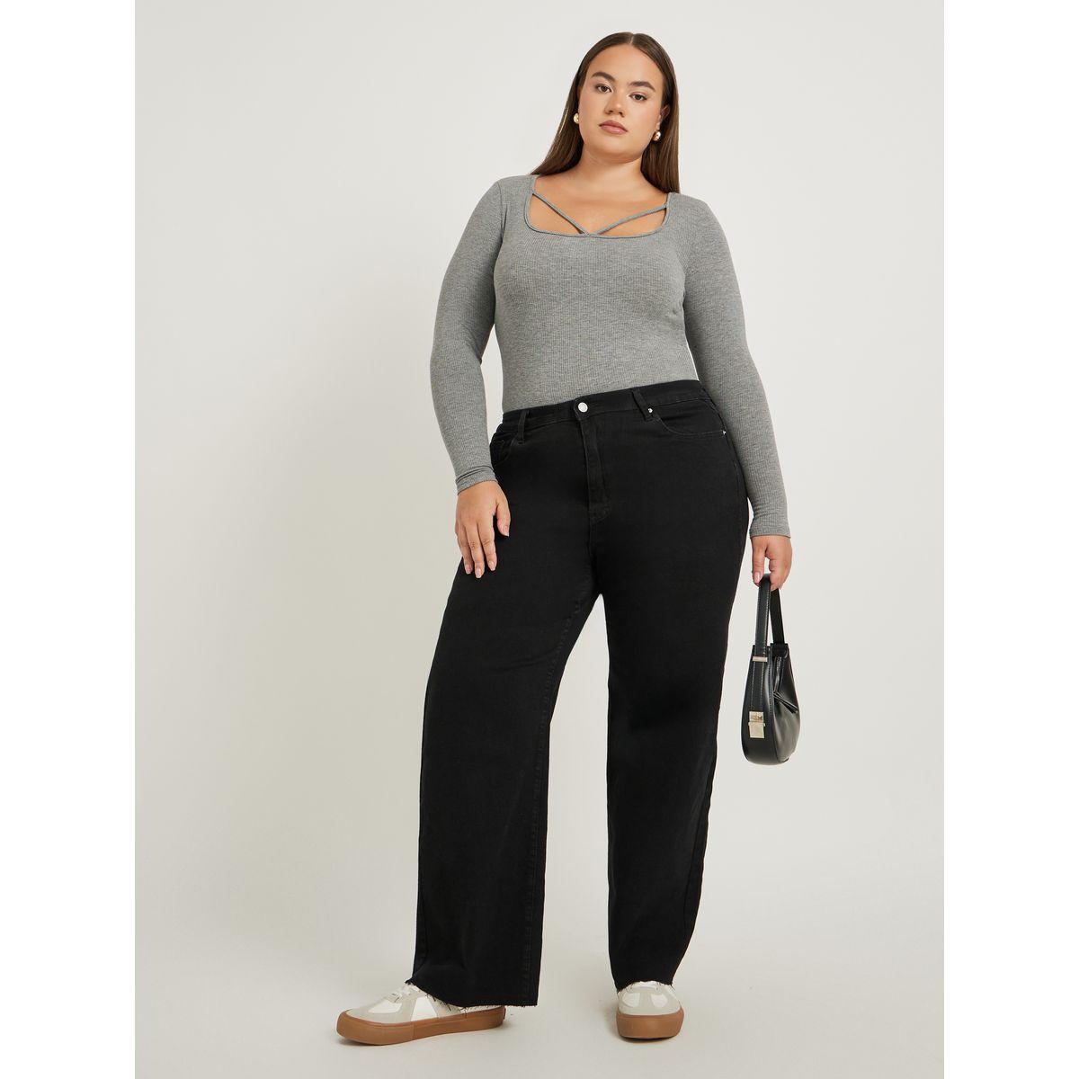 Styli Plus Size High Rise Rivet Detail Straight Fit Jeans-women-clothing-bottoms-jeans-image-1
