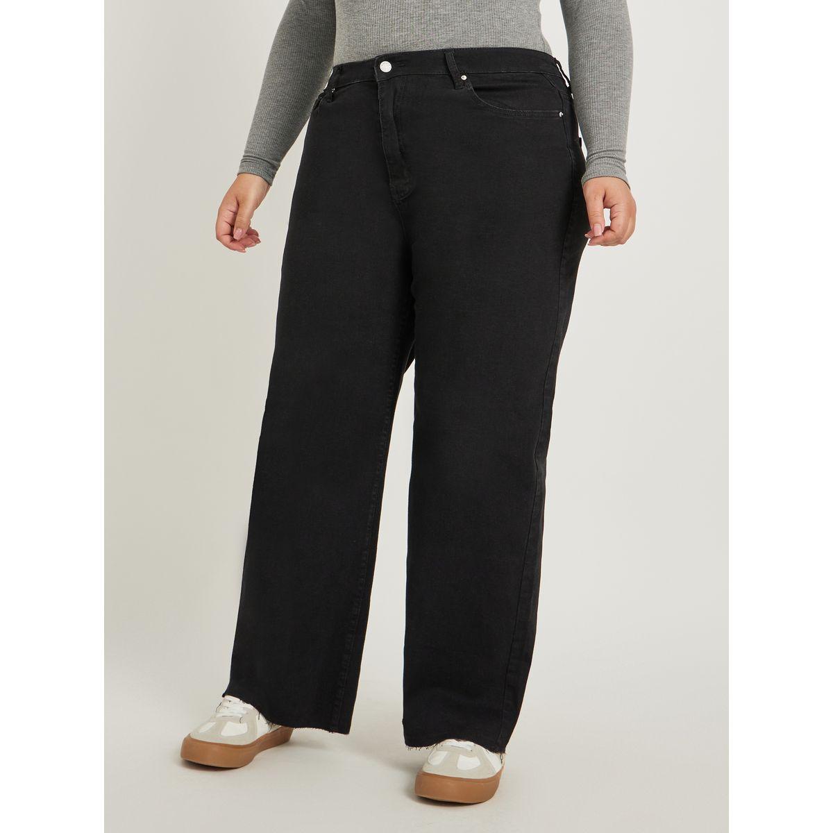 Styli Plus Size High Rise Rivet Detail Straight Fit Jeans-women-clothing-bottoms-jeans-image-2