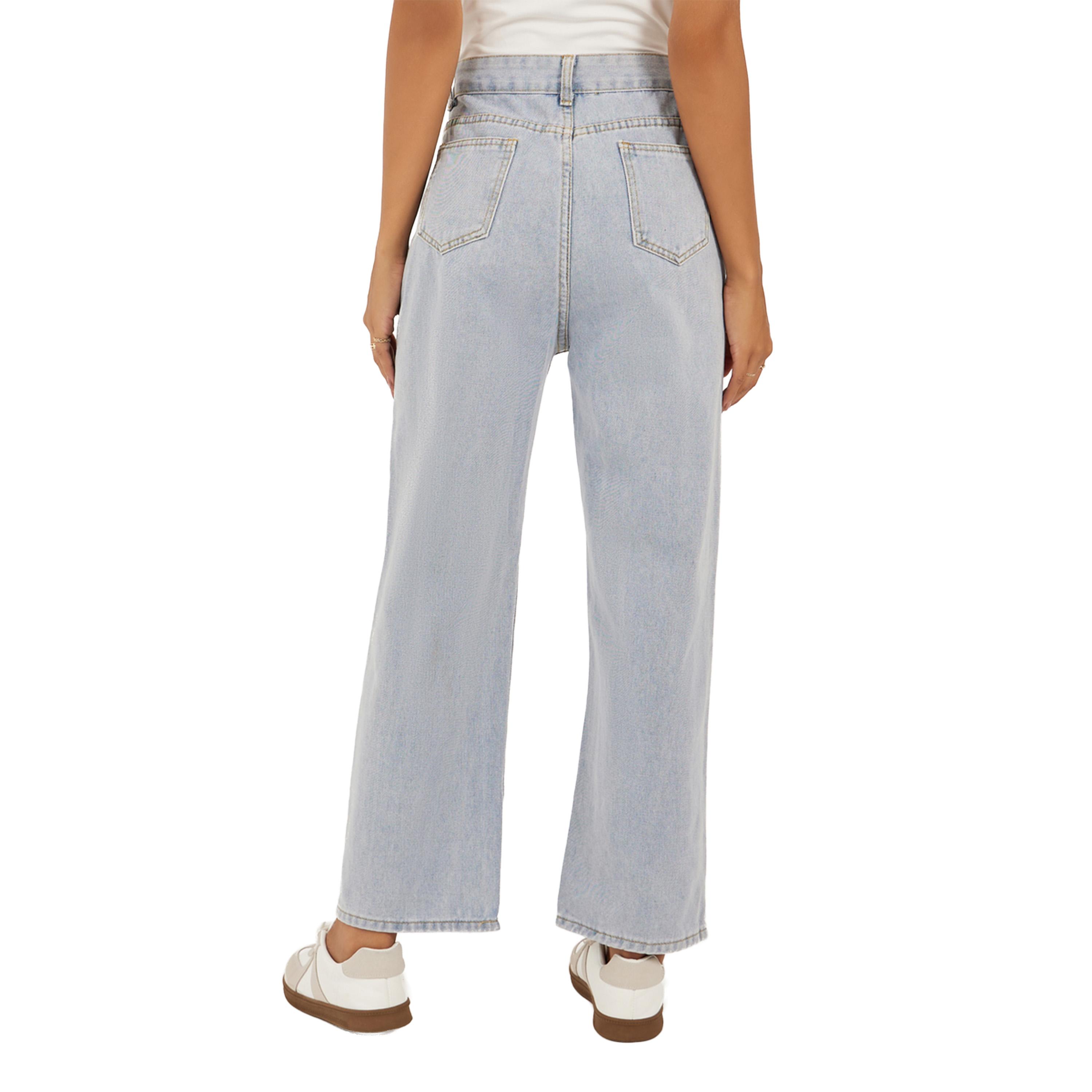 ستايلي -  بنطال جينز باهت ساق واسعة مع حزام خصر غير متماثل-women-clothing-bottoms-jeans-image-4