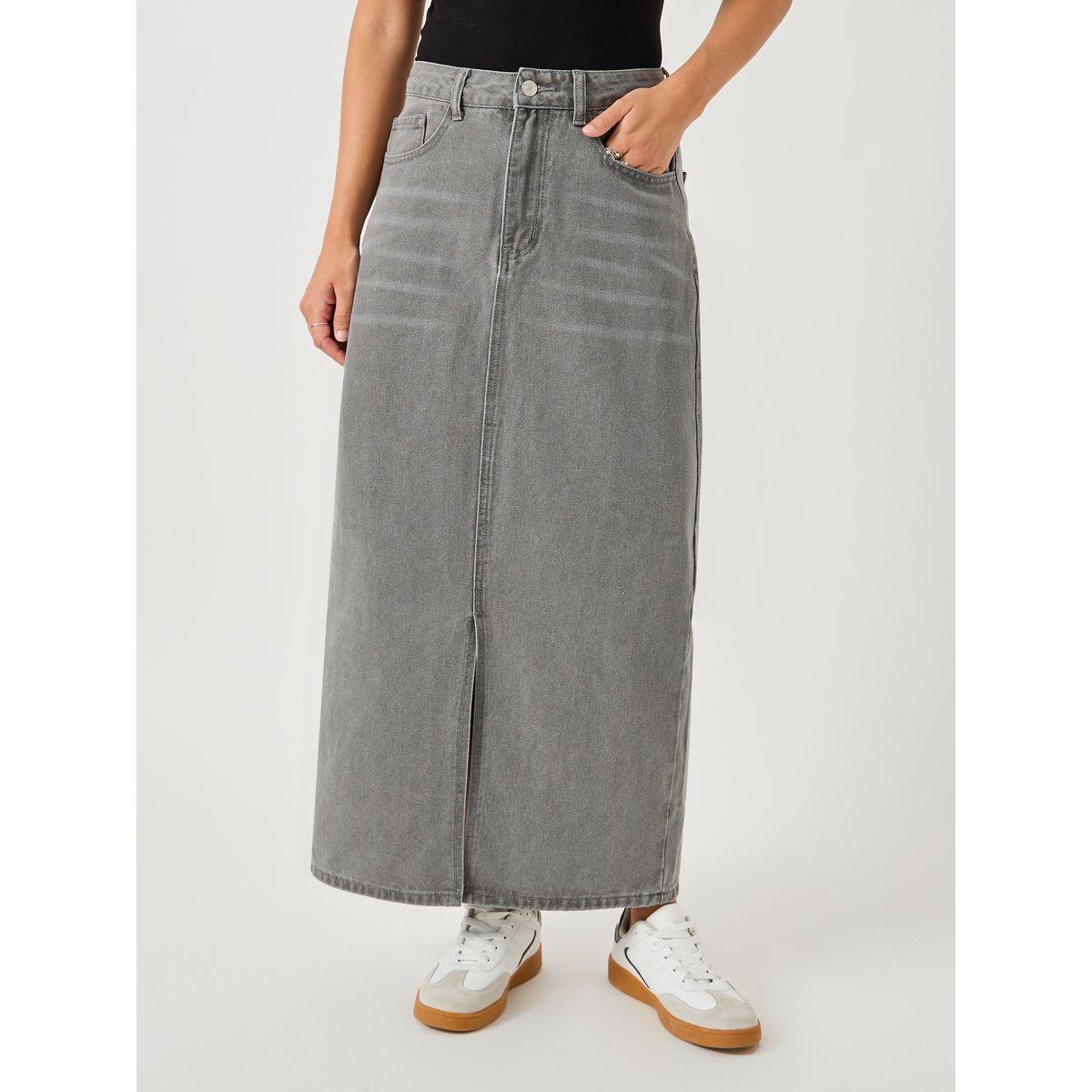 تنورة ميدي دنيم بحافة واسعة وشق امامي-women-clothing-bottoms-skirts-image-2