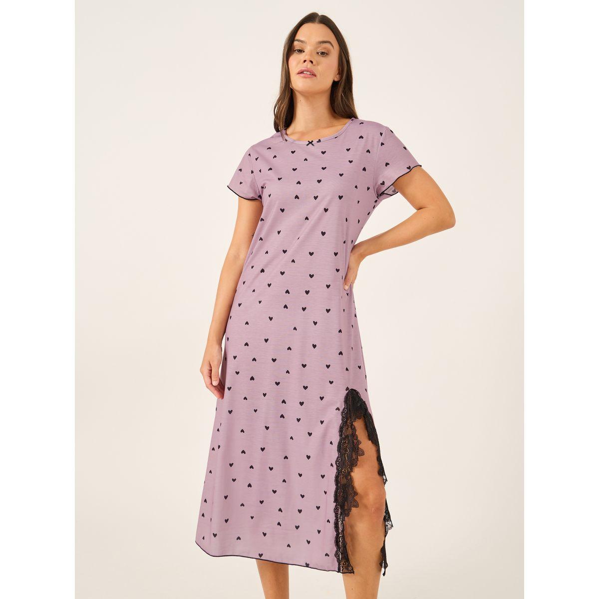 قميص نوم بطبعة قلوب وتفاصيل دانتيل مع شق-women-clothing-nightwear-nighties-image-2