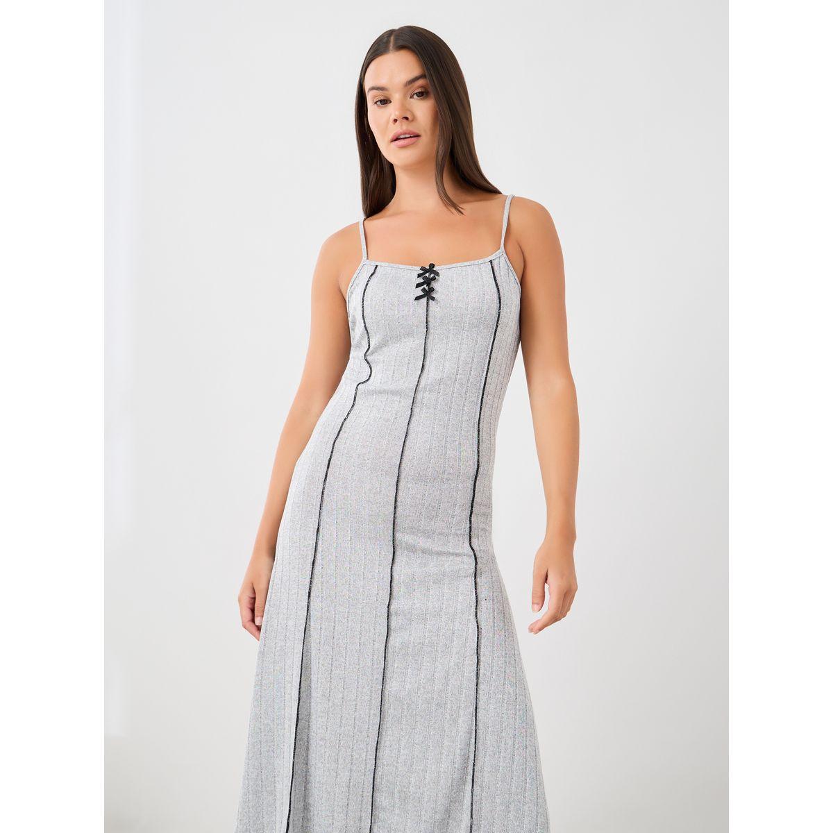 Styli Ribbed Contrast Lettuce Hem Slip Dress with Bow Detail-women-clothing-nightwear-nighties-image-2