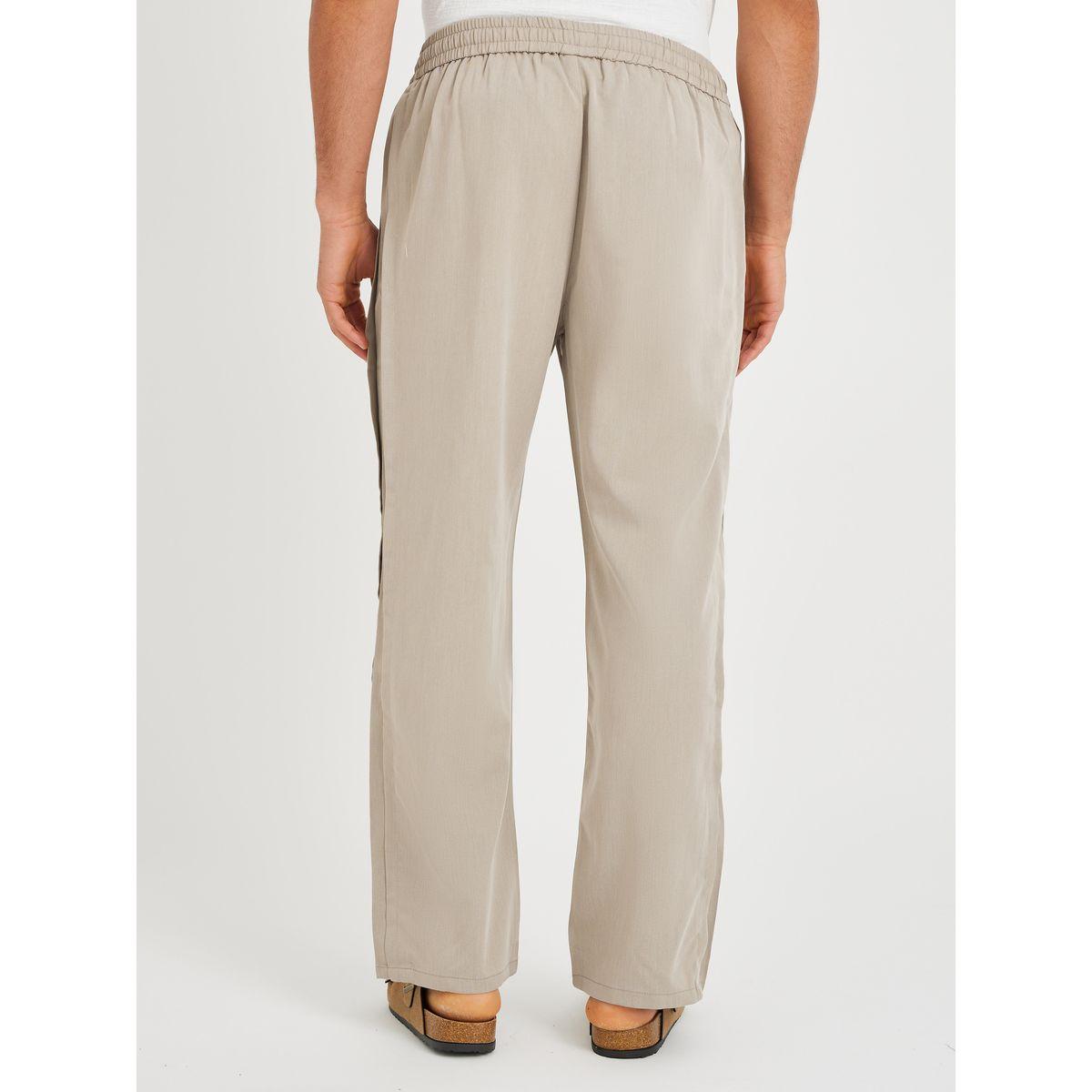 Styli Solid Relaxed Fit Slant Pocket Suit Pants-men-clothing-bottoms-joggers-image-4