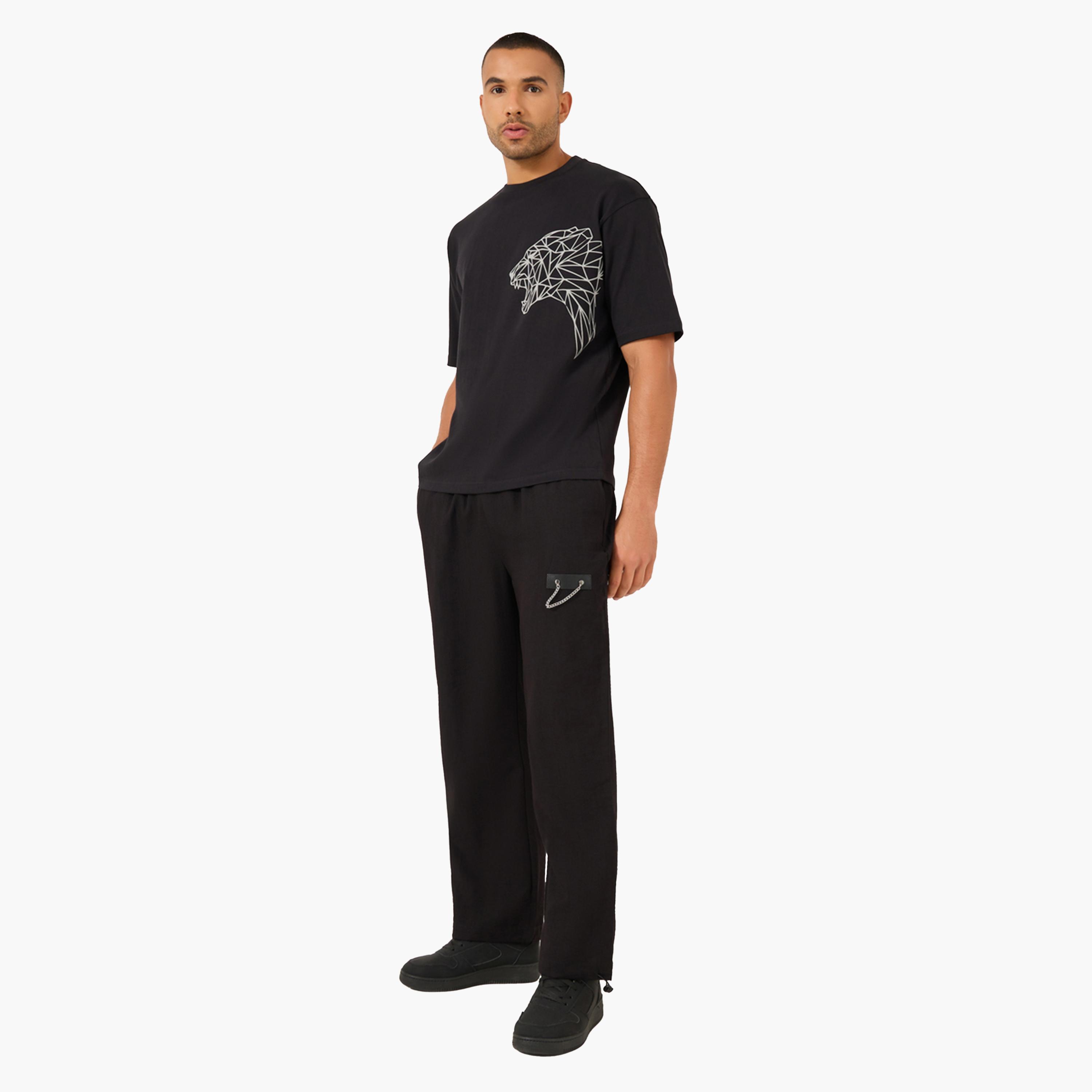 بنطال سادة بقصة مريحة ورباط خصر-men-clothing-bottoms-joggers-image-2